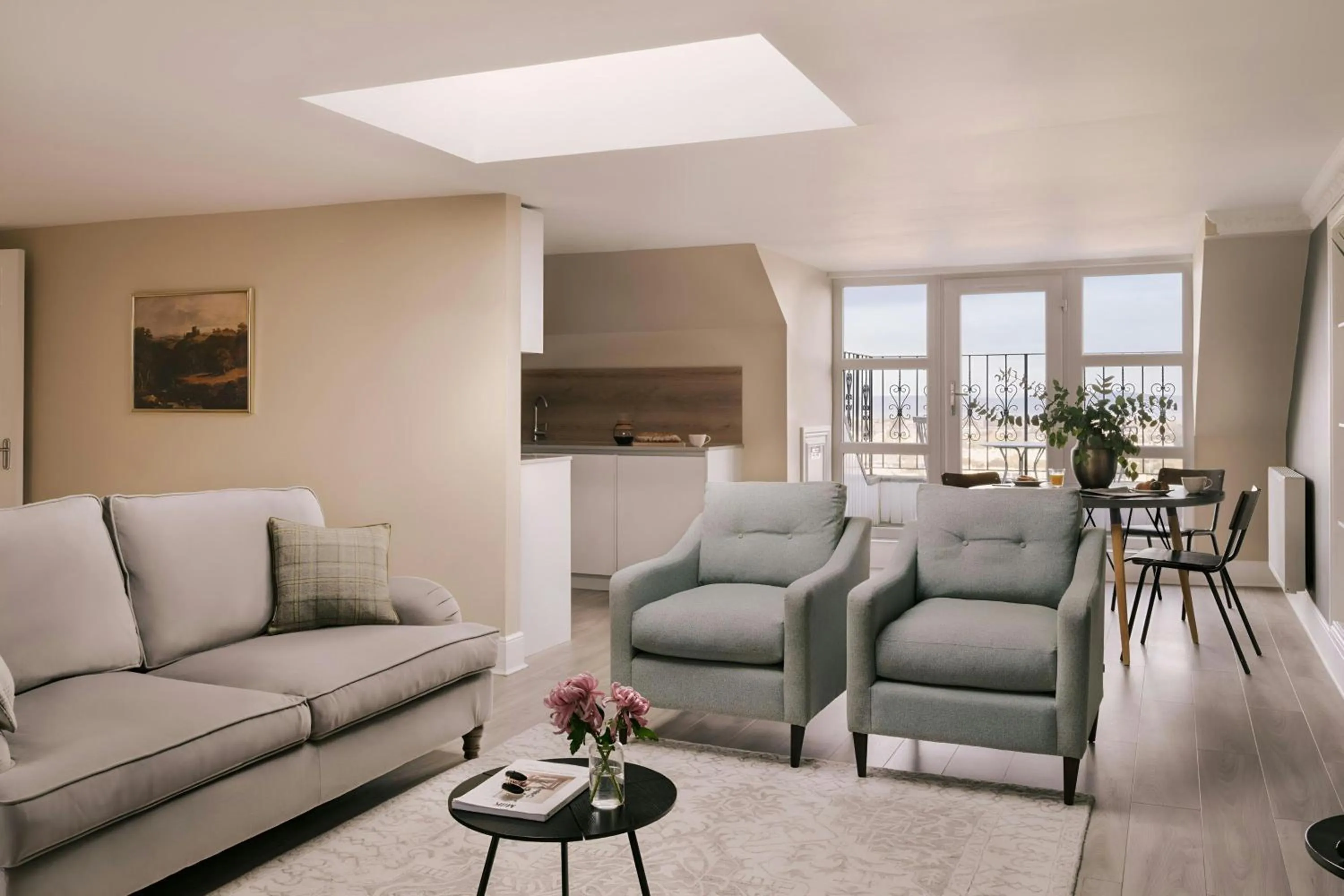 Living room in Sonder by Marriott Bonvoy Royal Garden Apartments New Town