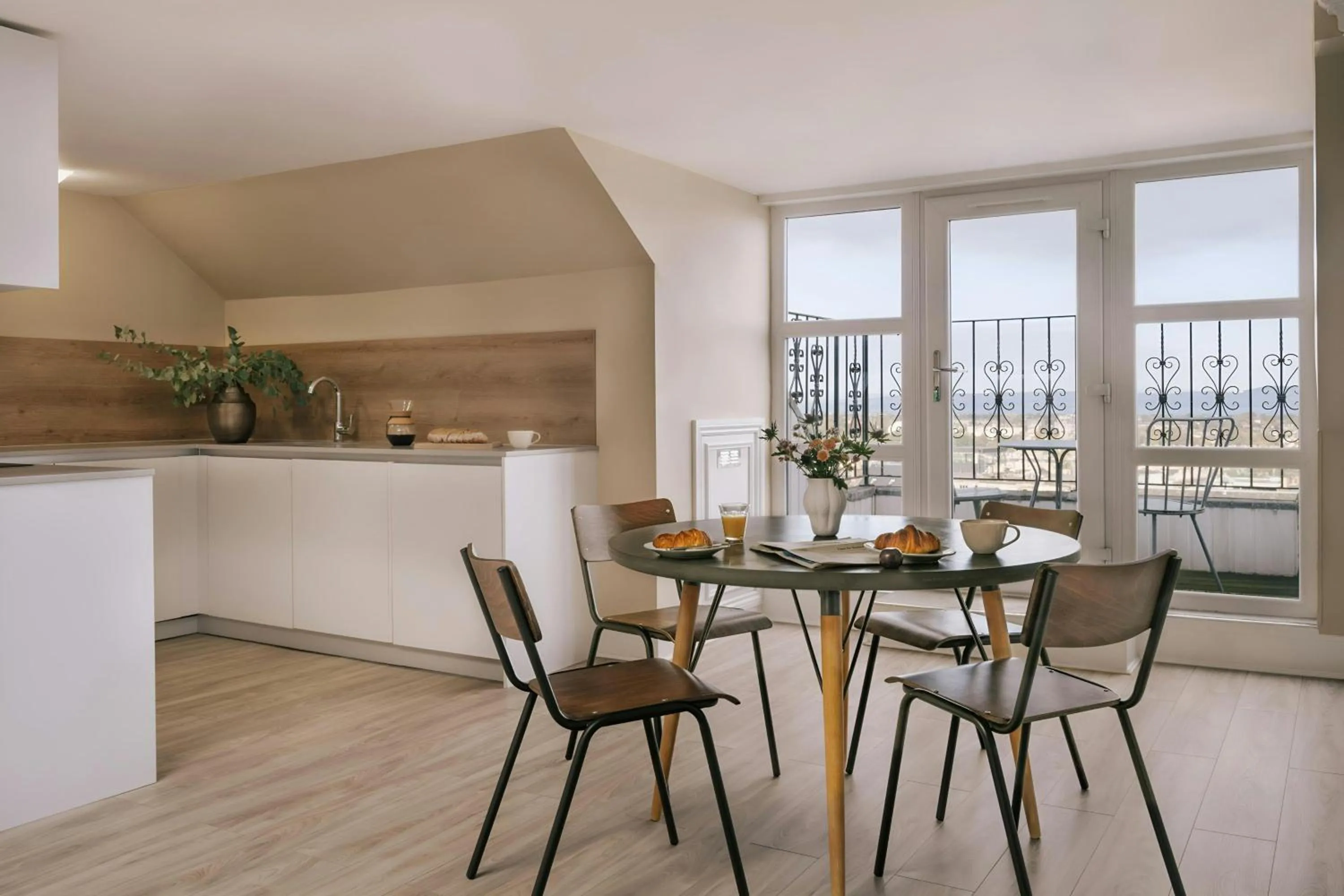 Photo of the whole room in Sonder by Marriott Bonvoy Royal Garden Apartments New Town