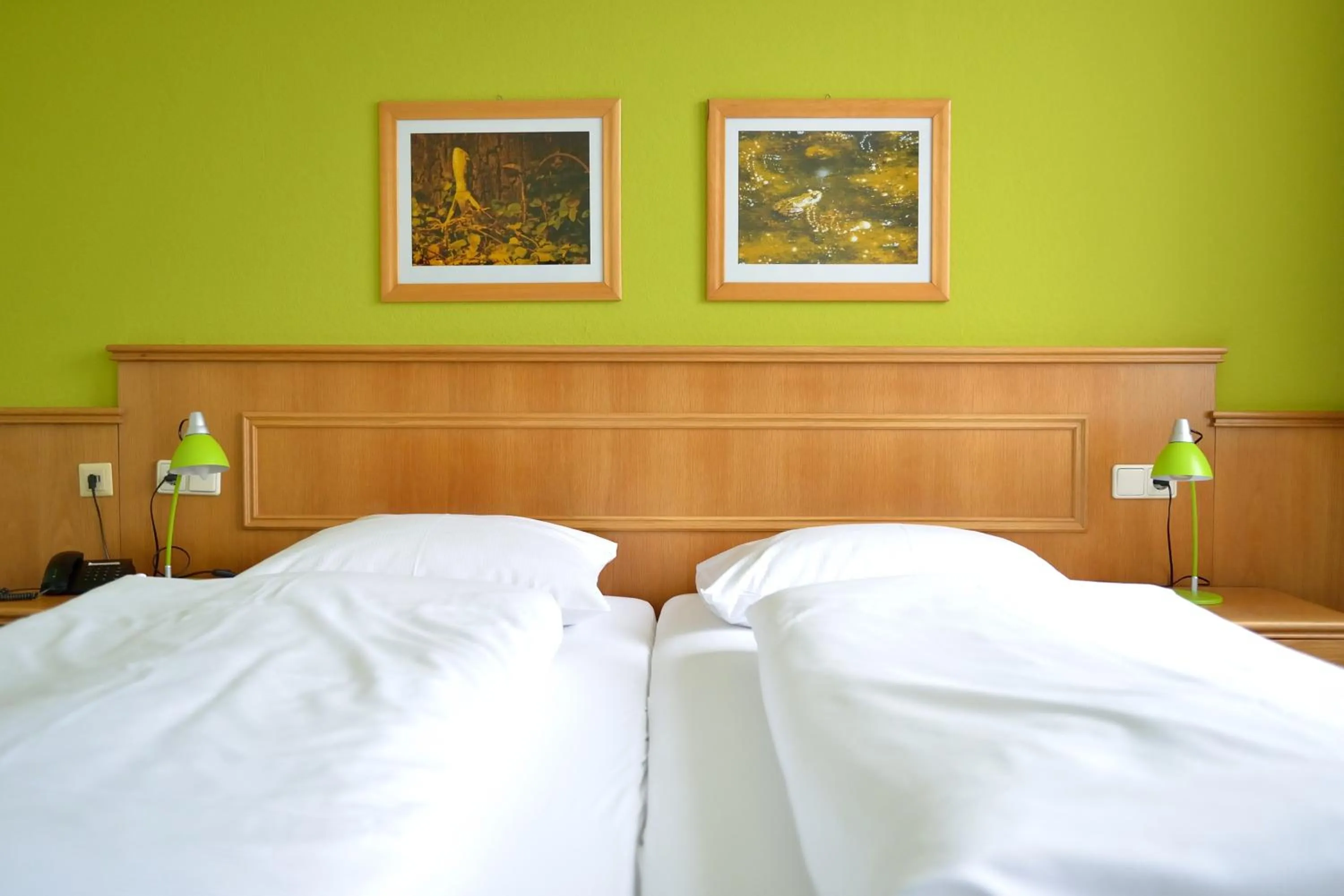 Bed in Land- und Golfhotel Alte Fliegerschule