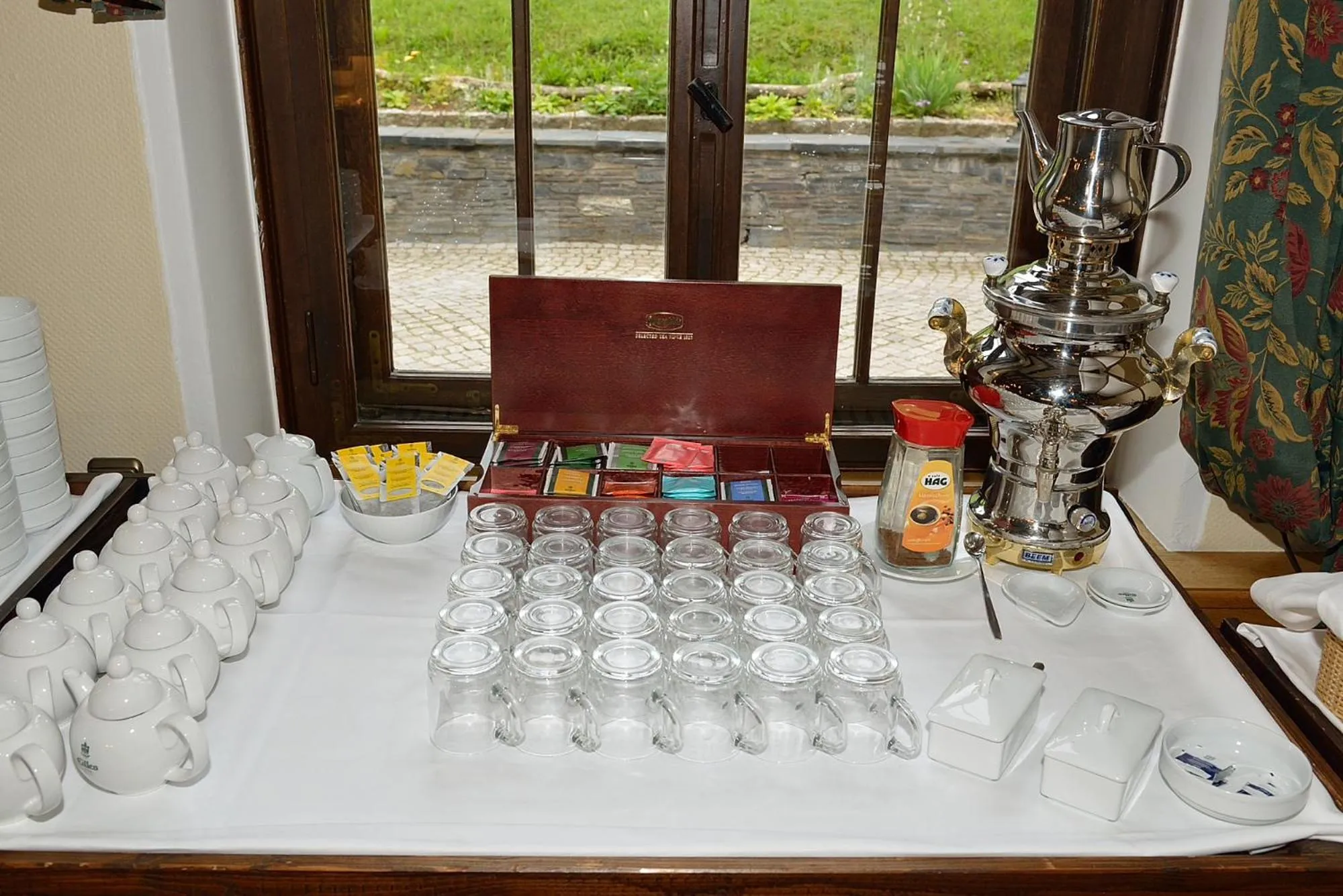 Buffet breakfast in Land- und Golfhotel Alte Fliegerschule