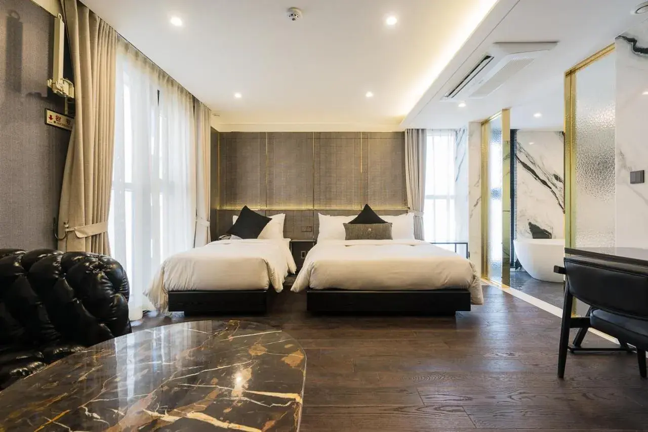 Suite in HOTEL THE MAY Jongno Suite in HOTEL THE MAY Jongno