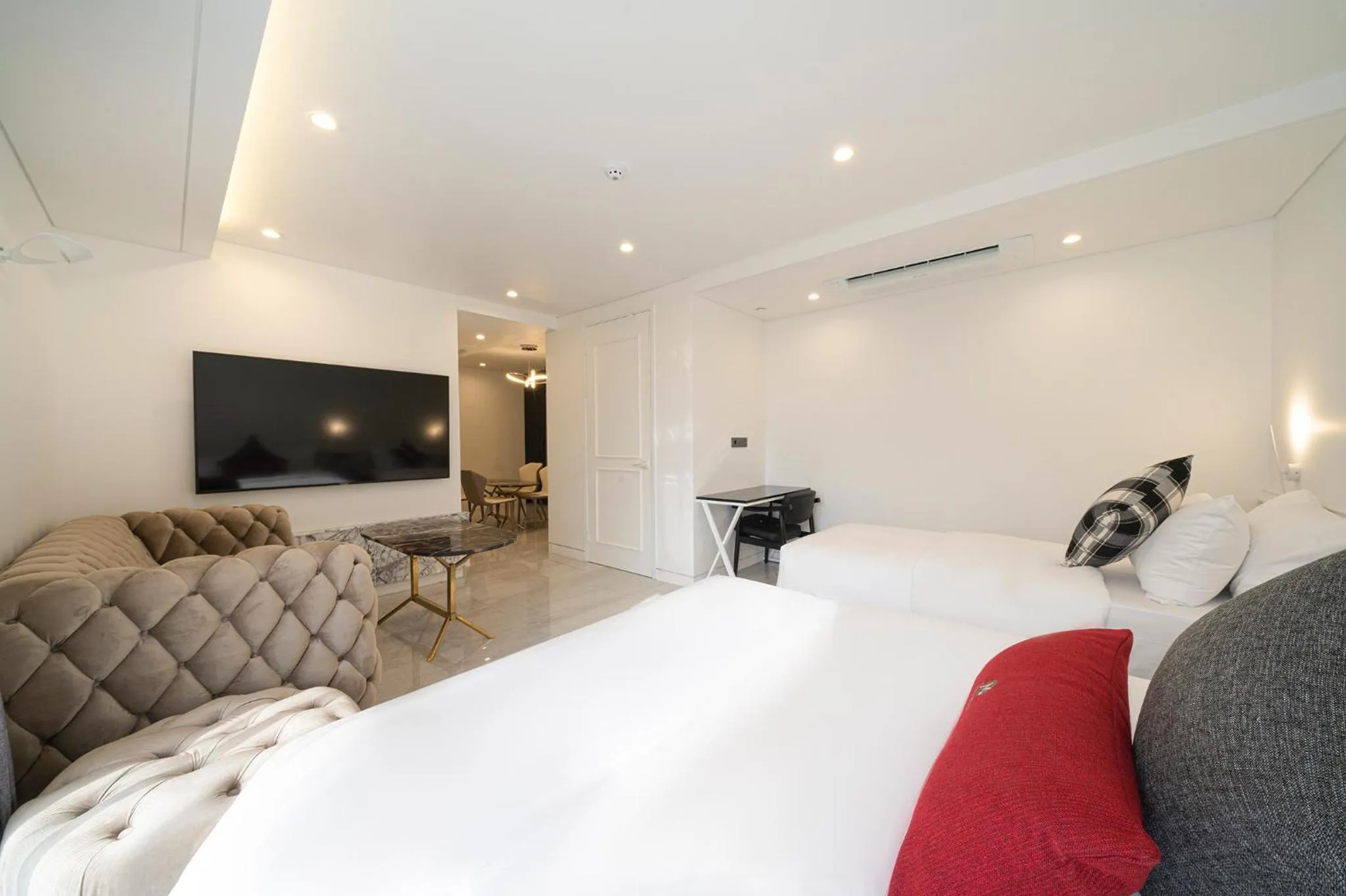 Bed in HOTEL THE MAY Jongno