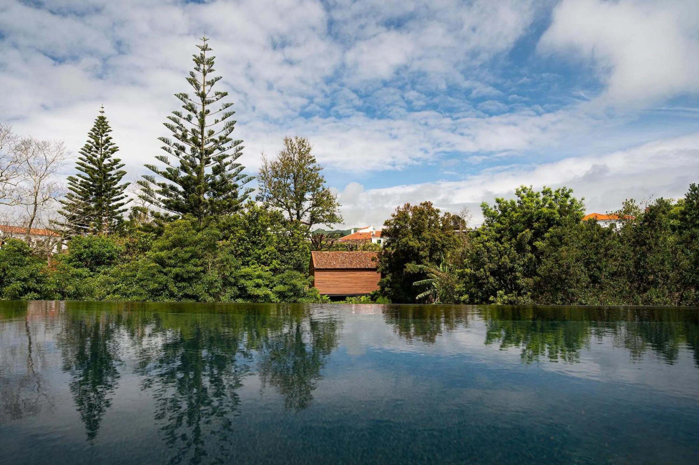 Swimming pool in Senhora da Rosa, Tradition & Nature Hotel