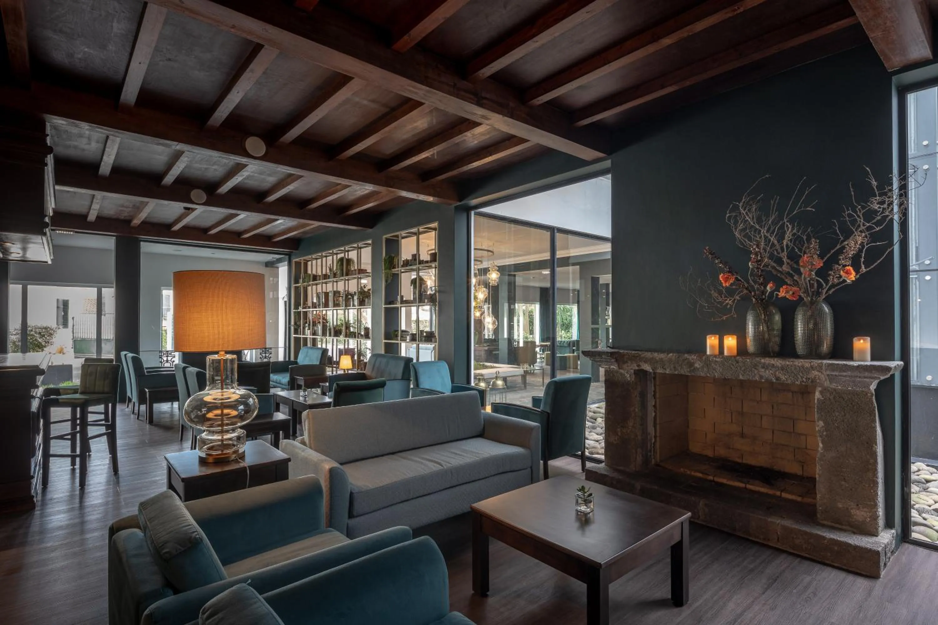 Lounge or bar in Senhora da Rosa, Tradition & Nature Hotel