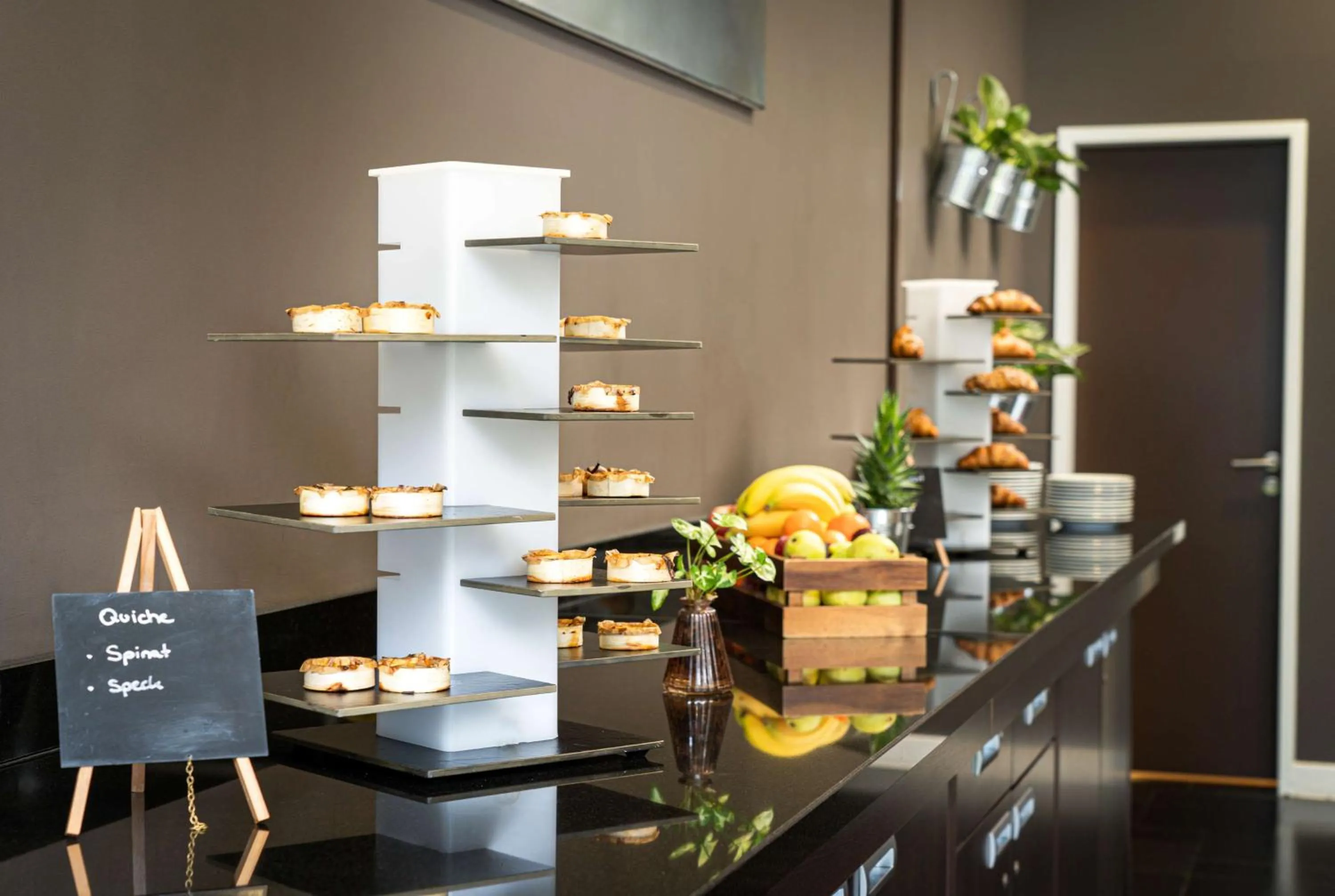 Meeting/conference room in Rilano 24/7 Hotel München