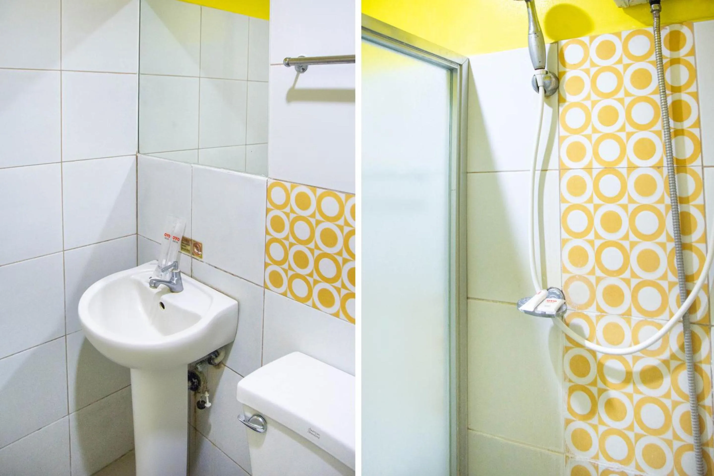 Bathroom in Negrense Suites