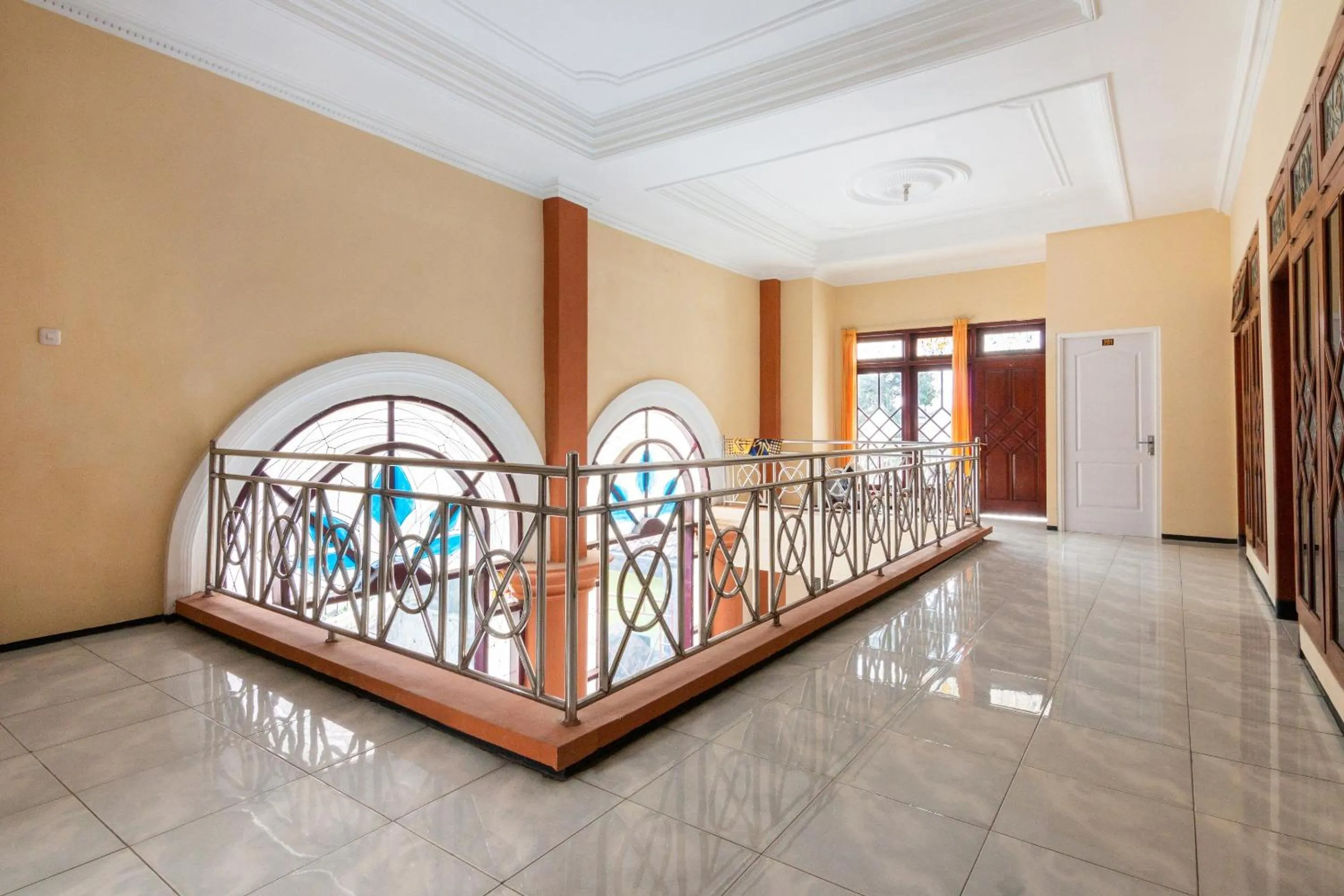 Lobby or reception in Hotel O Safira Family Residence Syariah
