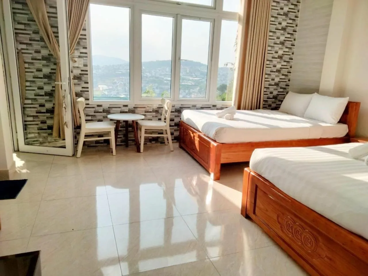 Bedroom, Bed in Da Lat Ngoi Sao Viet