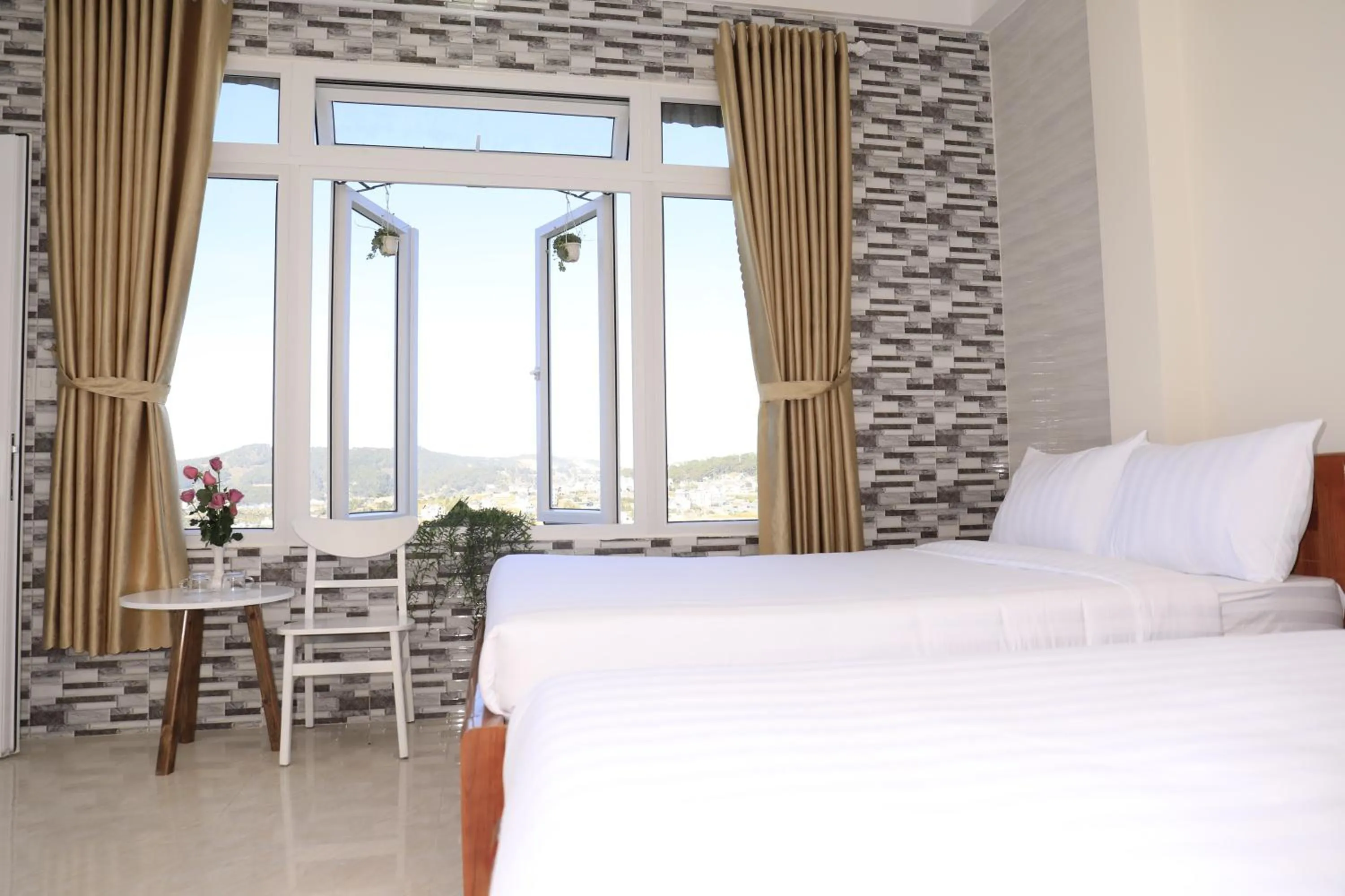 Bedroom, Bed in Da Lat Ngoi Sao Viet