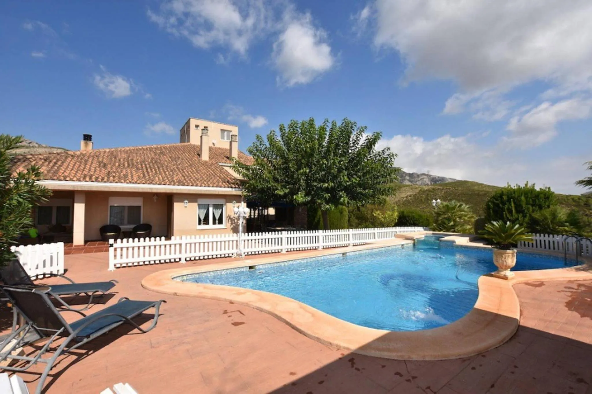 Property building in Torreta Of Gormaig, House with swimming pool