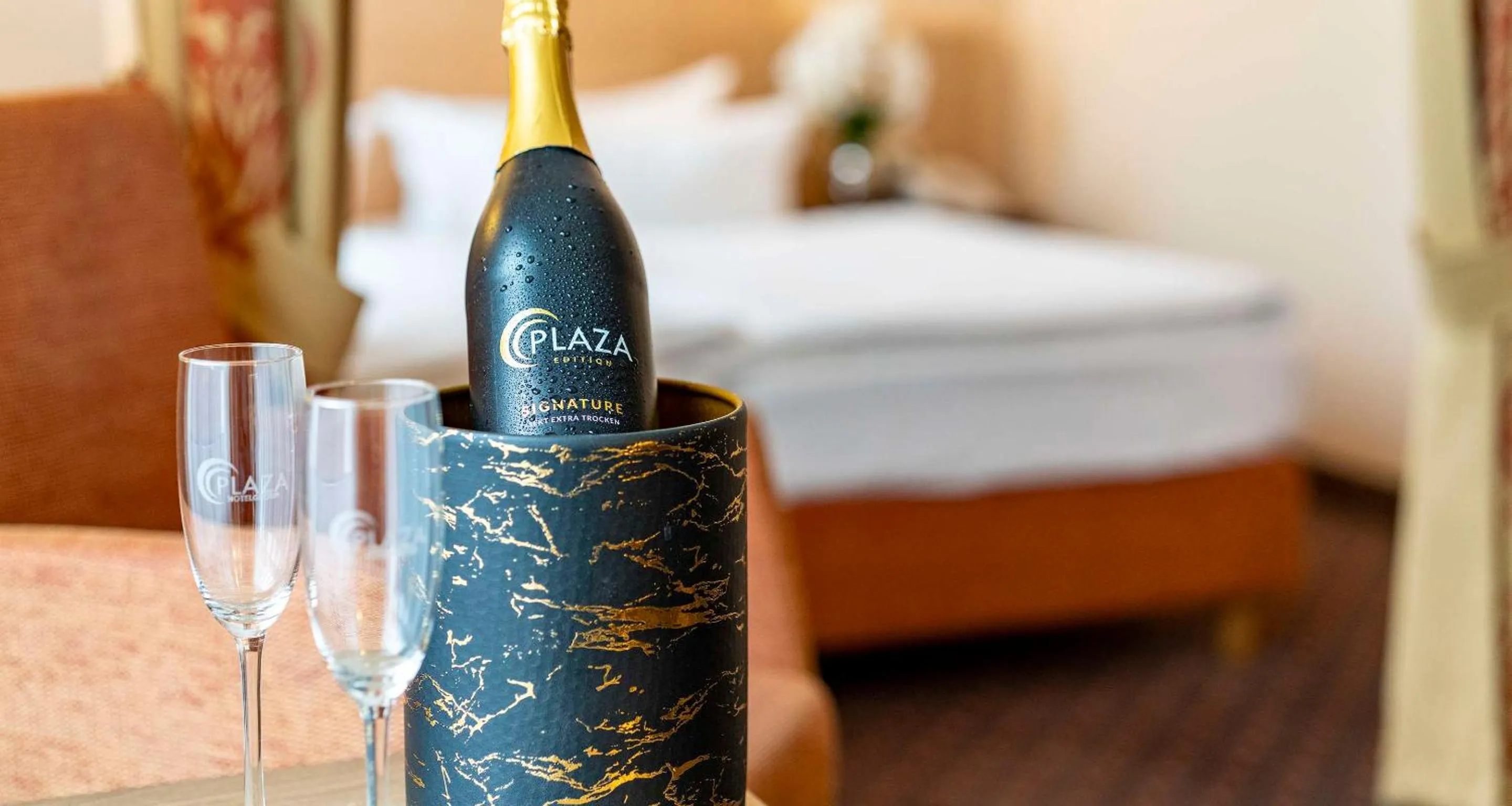 Photo of the whole room, Bed in Sure Hotel by Best Western Hilden-Düsseldorf