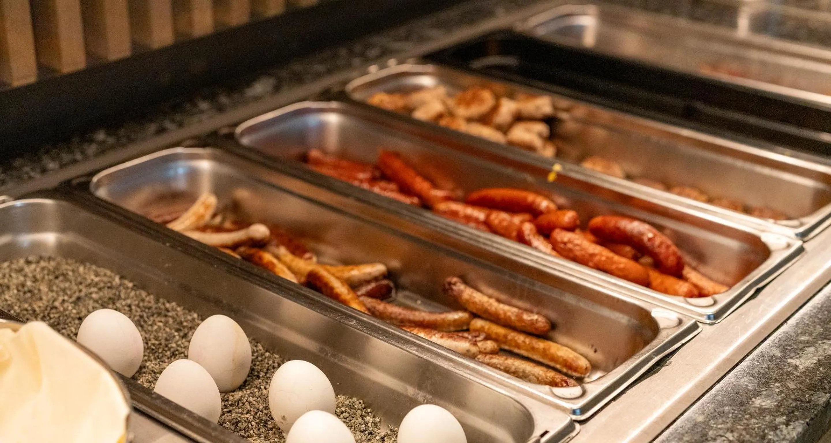 Buffet breakfast in Sure Hotel by Best Western Hilden-Düsseldorf