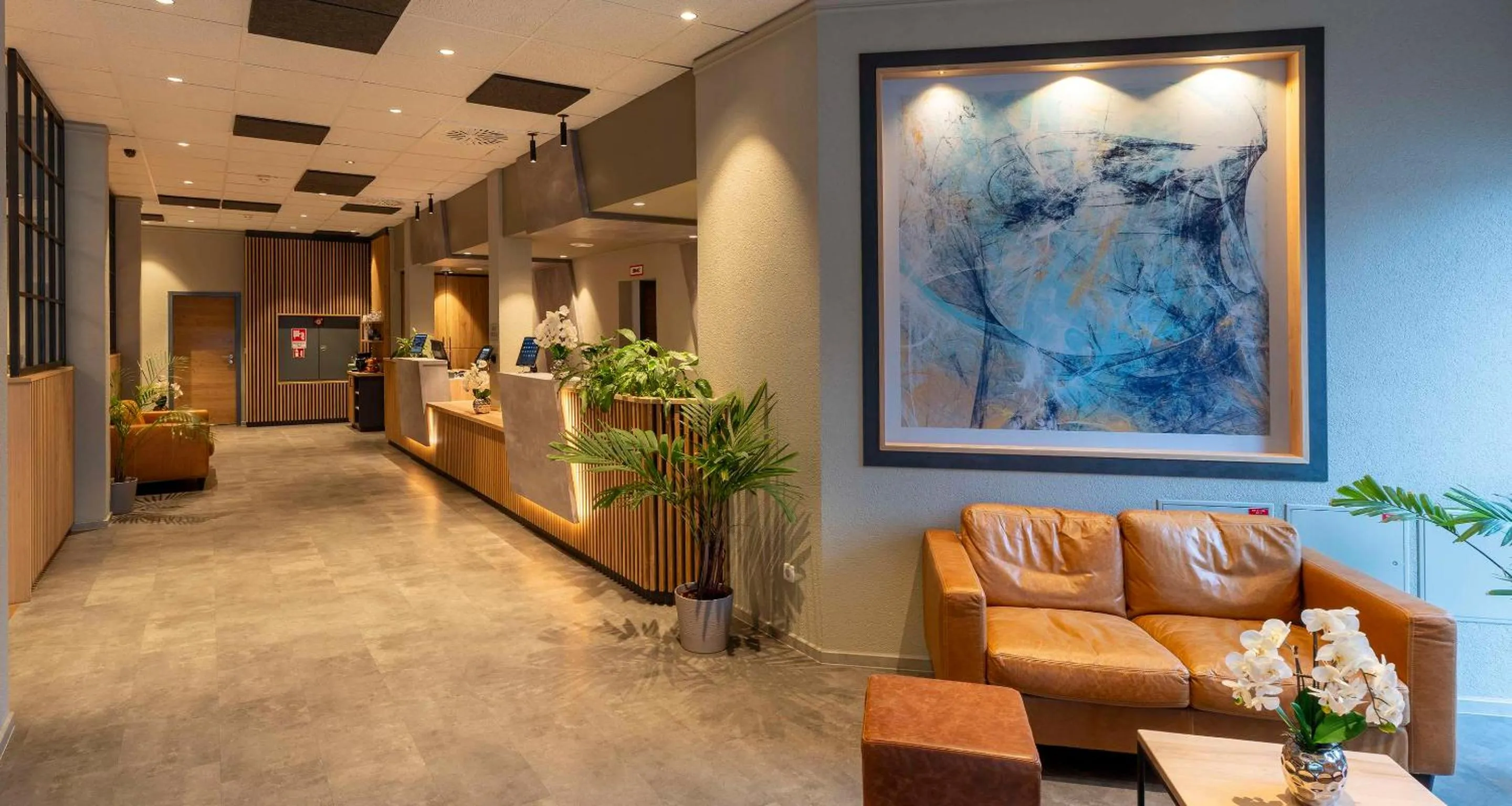 Lobby or reception in Sure Hotel by Best Western Hilden-Düsseldorf