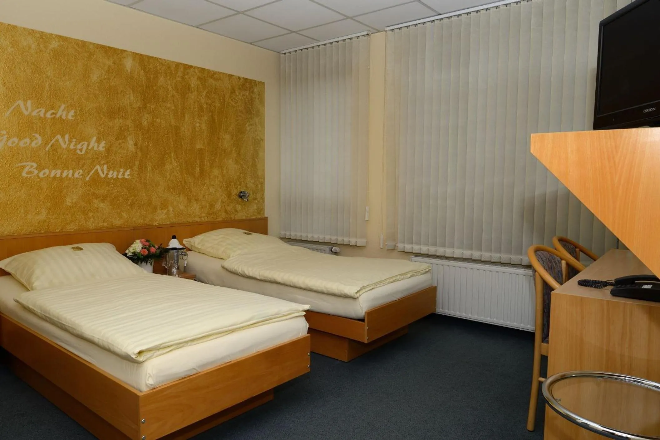 Photo of the whole room, Bed in Hotel Alberga