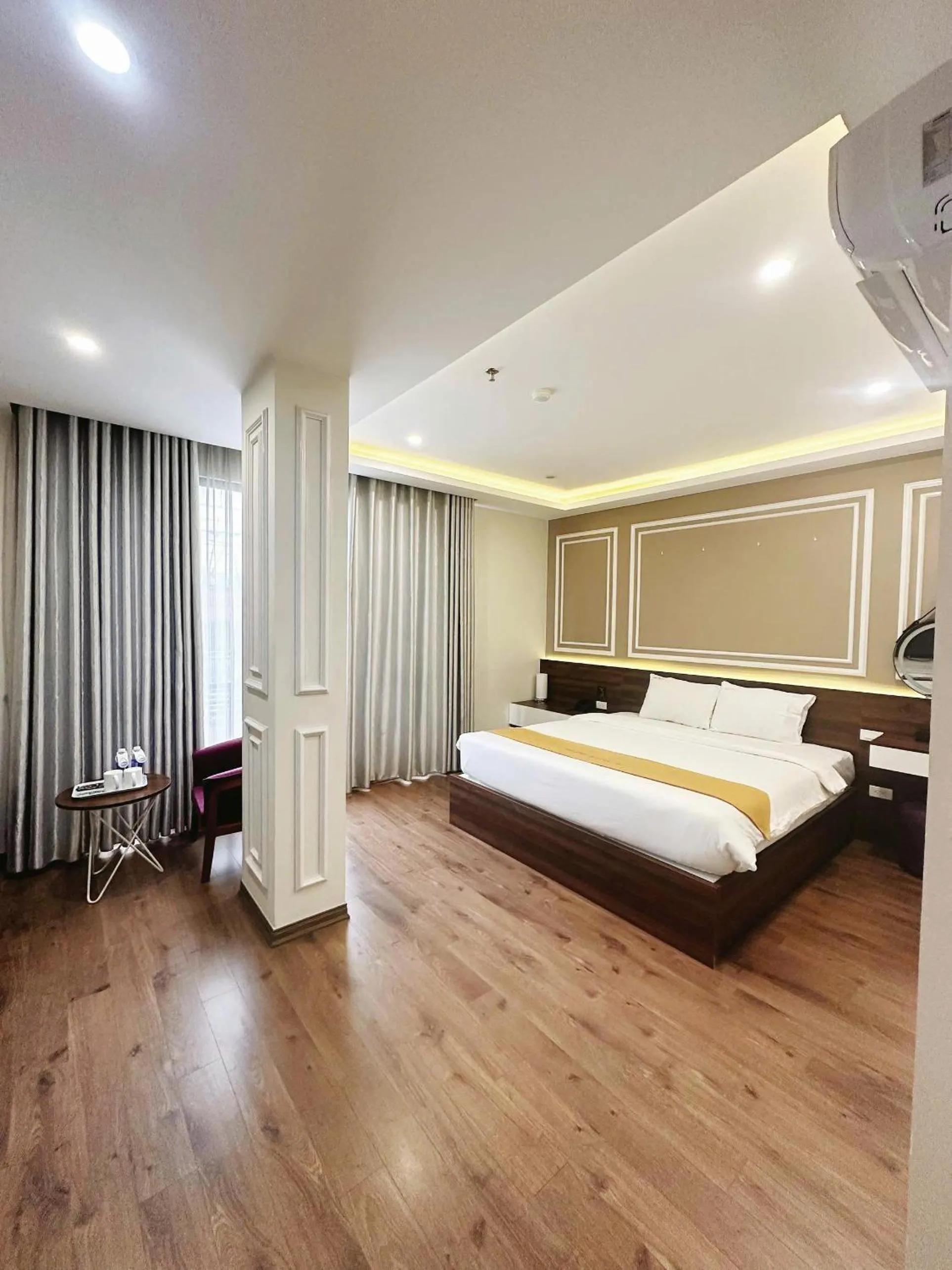 Photo of the whole room, Bed in Hotel Villa Ju