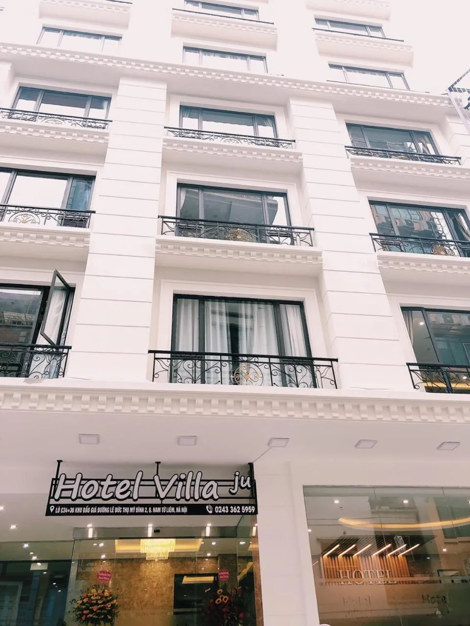 Property building in Hotel Villa Ju