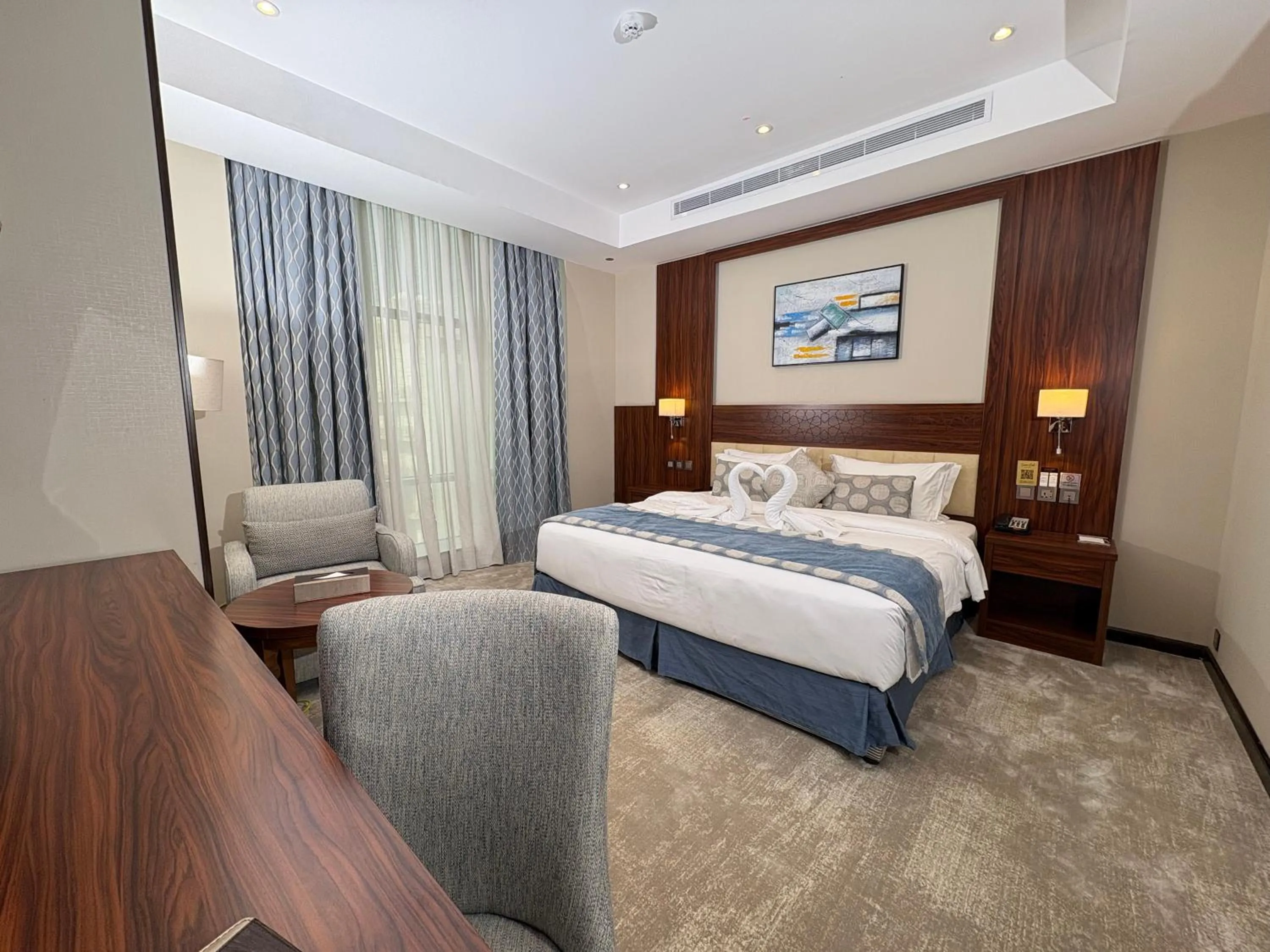 Bed in mawasim al hay at hotel