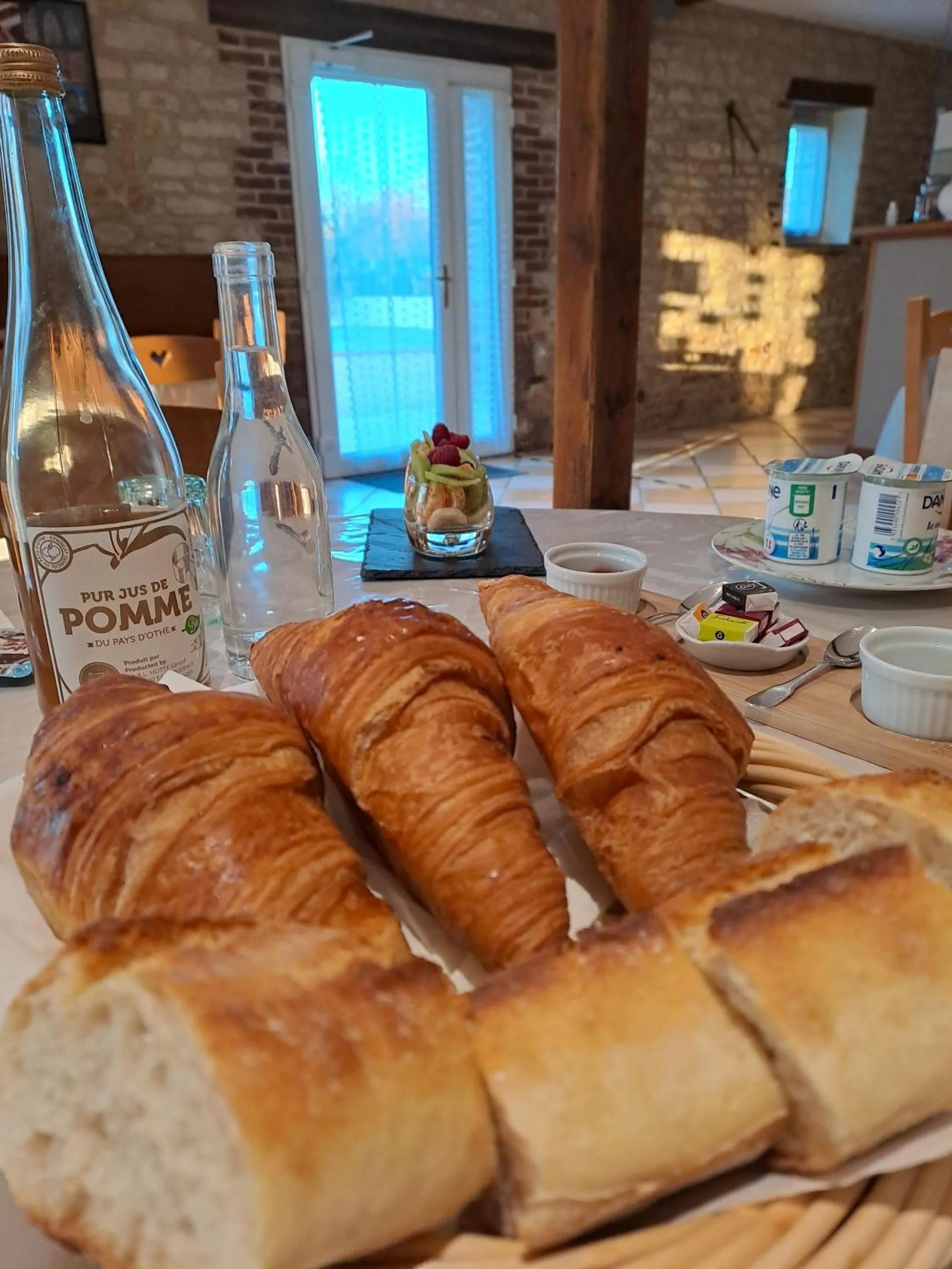 Breakfast in Chambres d'hôtes Le Clos Poli