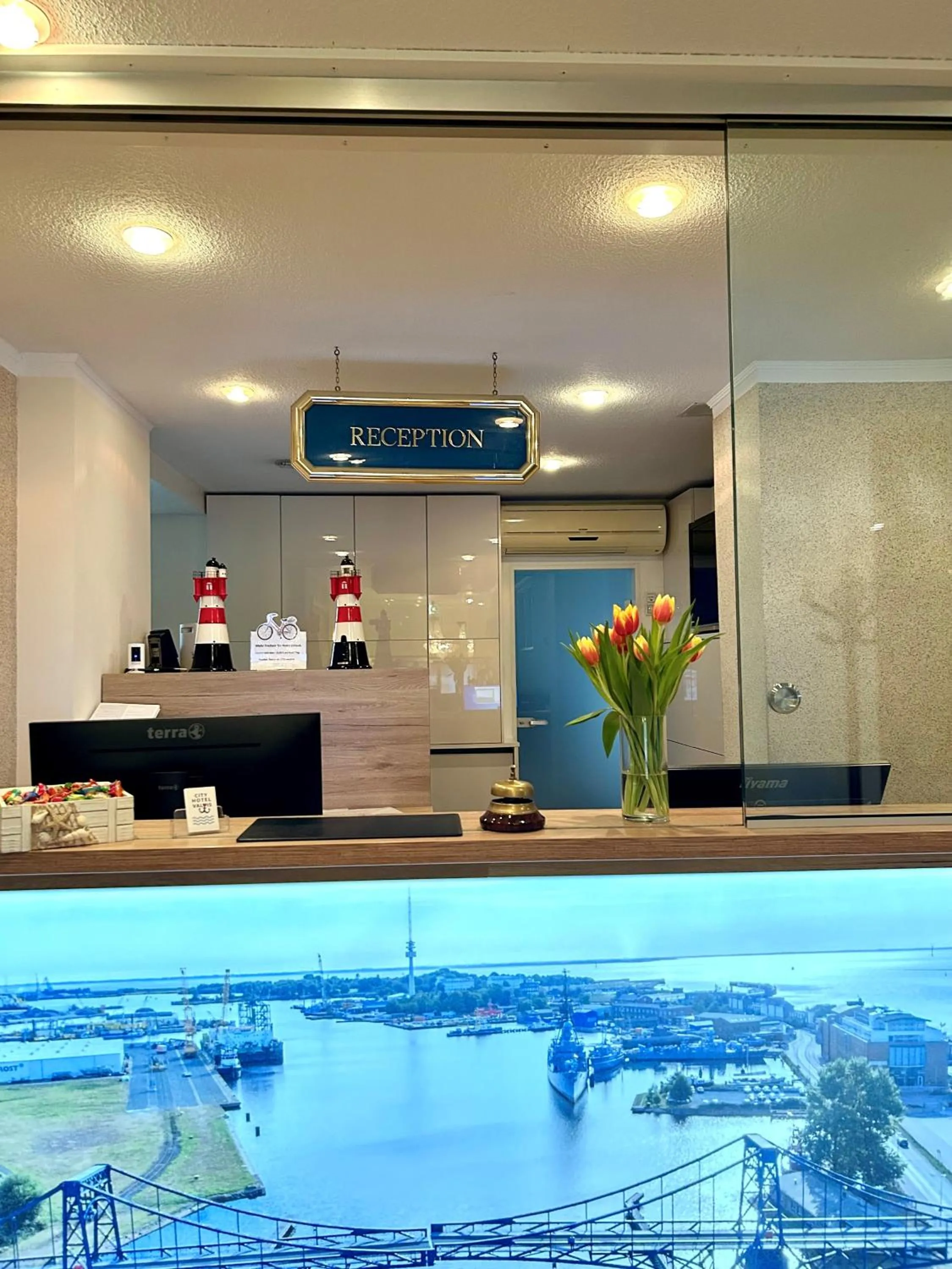 Lobby or reception in Sure Hotel by Best Western Wilhelmshaven City