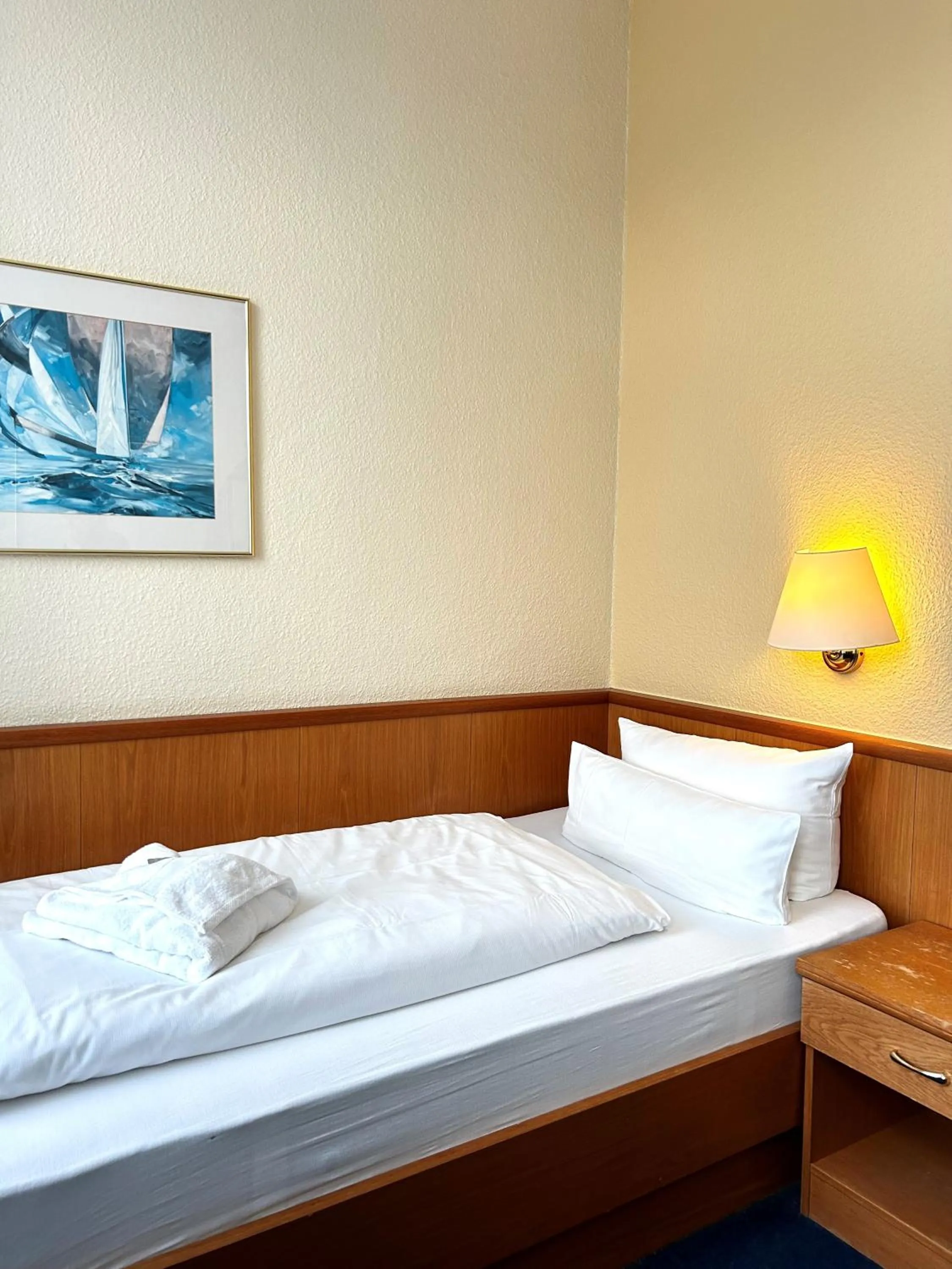Bed in Sure Hotel by Best Western Wilhelmshaven City