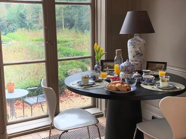 Dining area in Elswoutshoek Suites