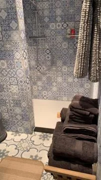 Bathroom in Elswoutshoek Suites