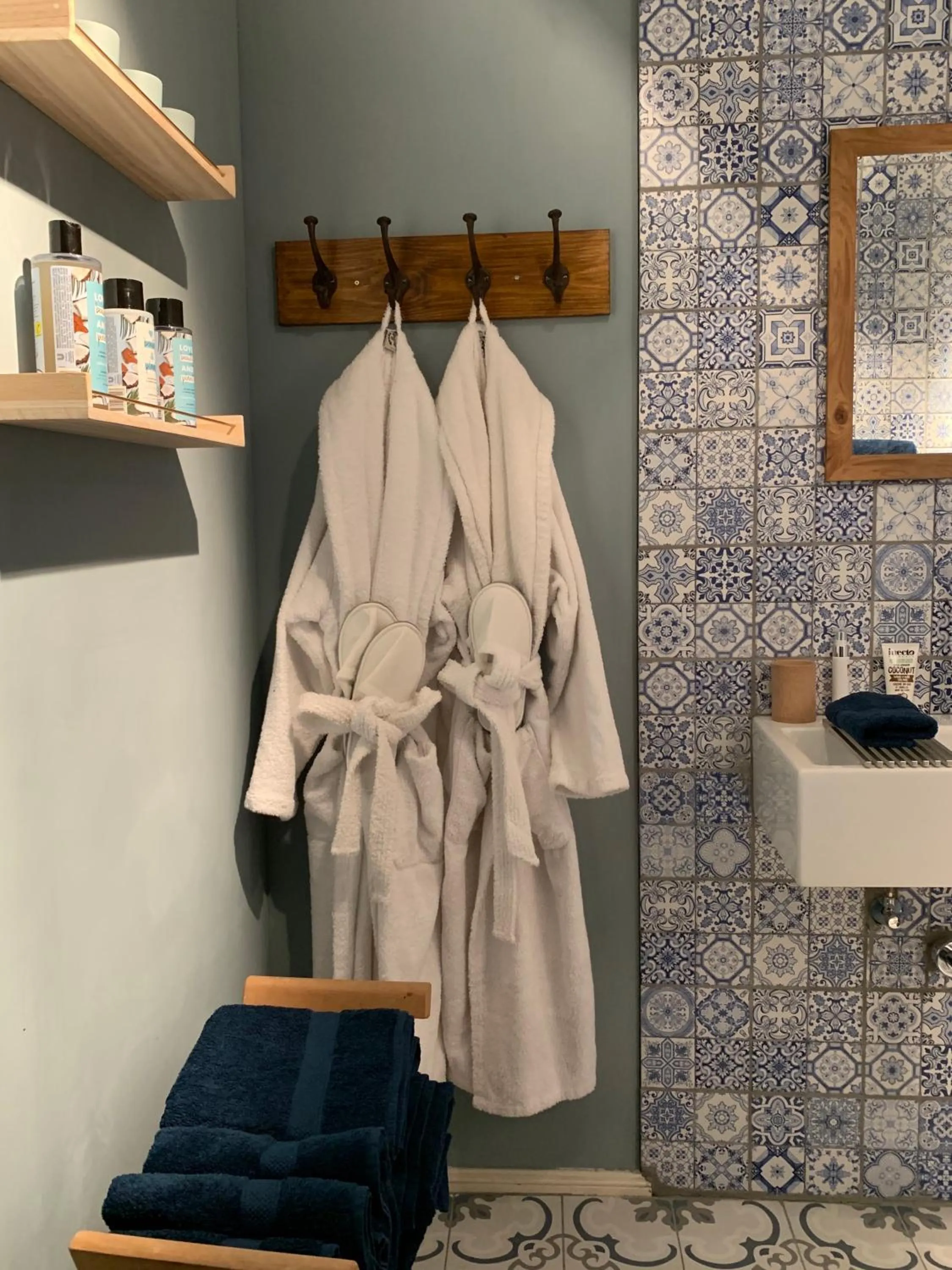 Bathroom in Elswoutshoek Suites