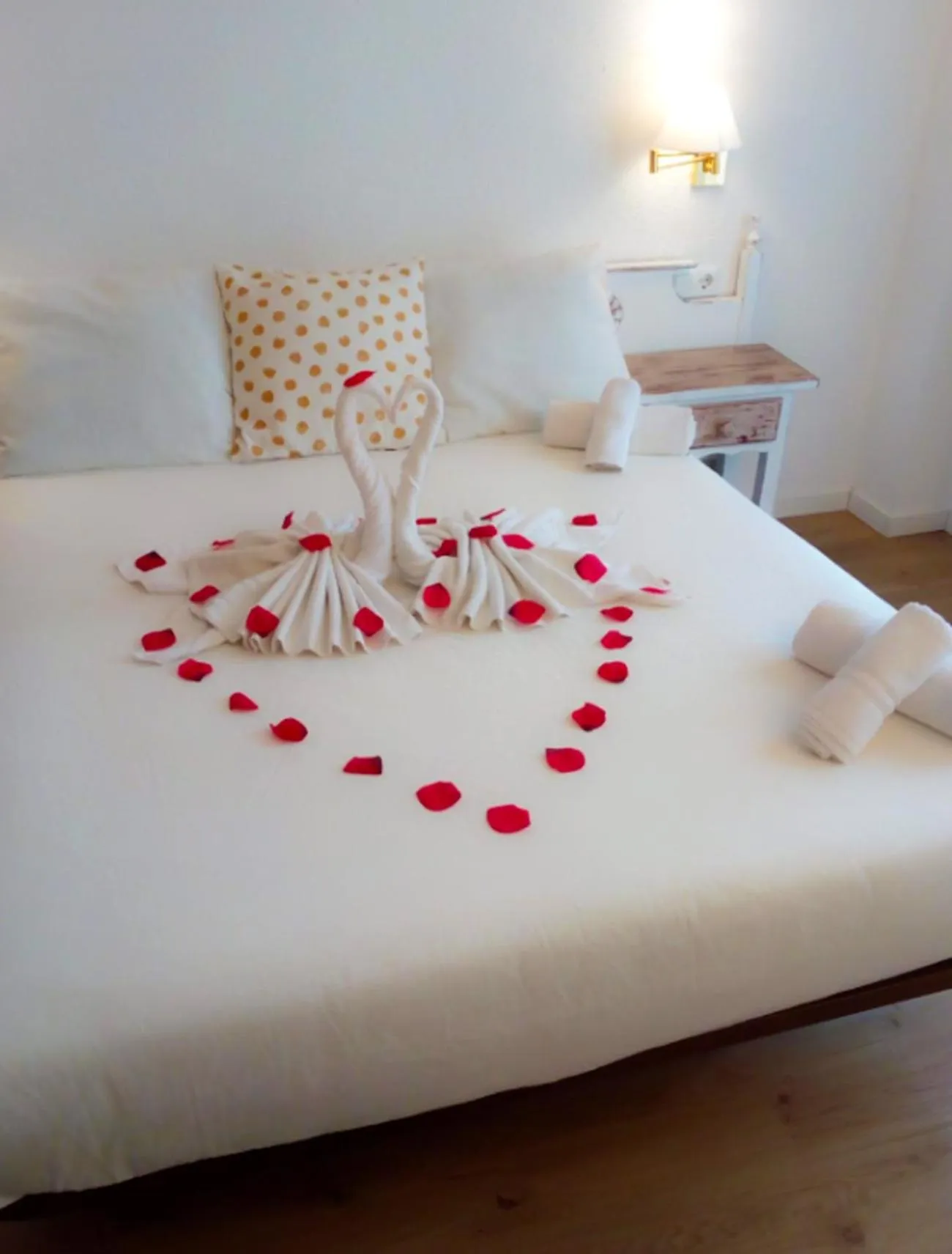 Other, Bed in Hotel Mireia