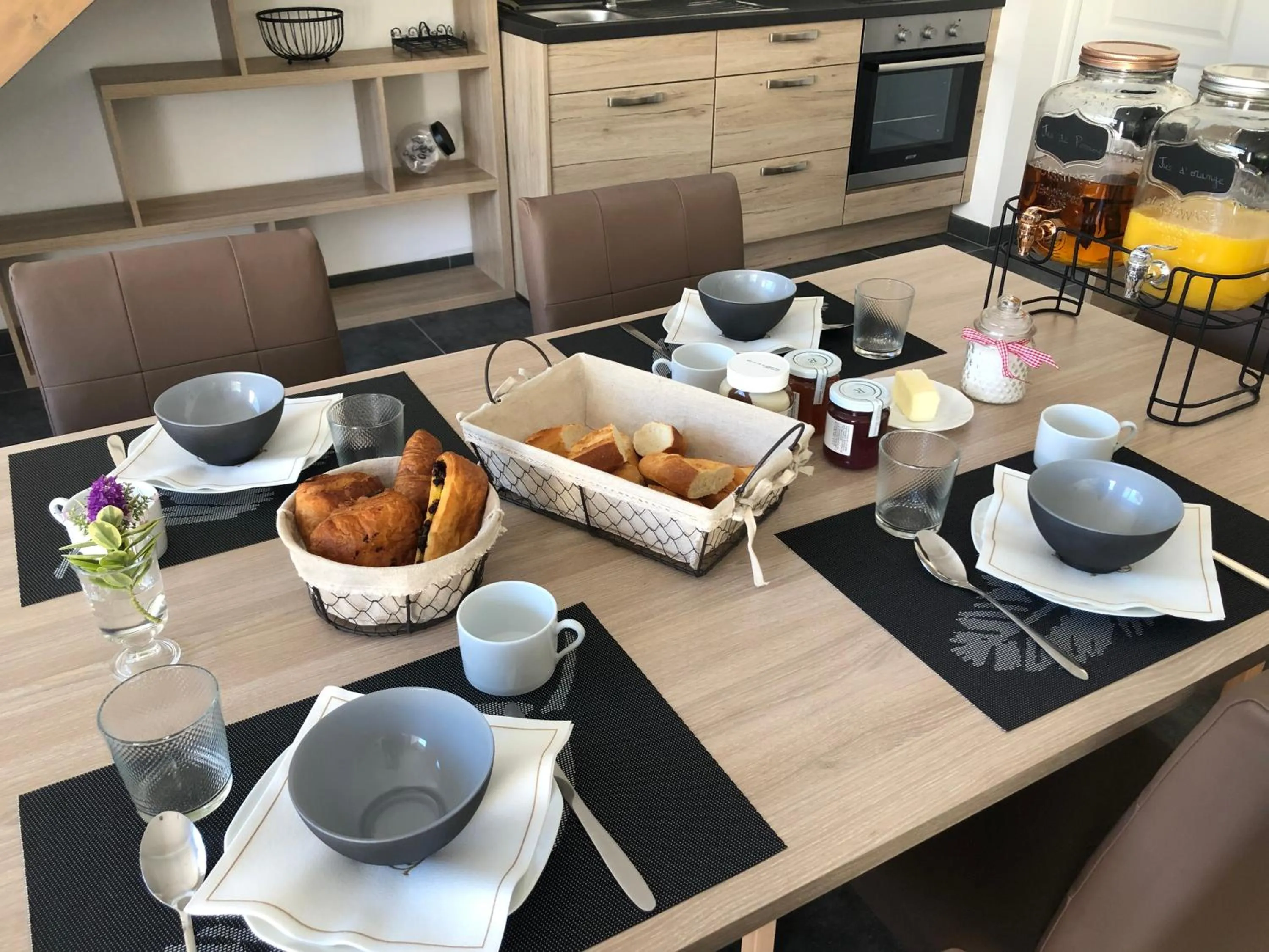 Breakfast in Le Nid du Franc