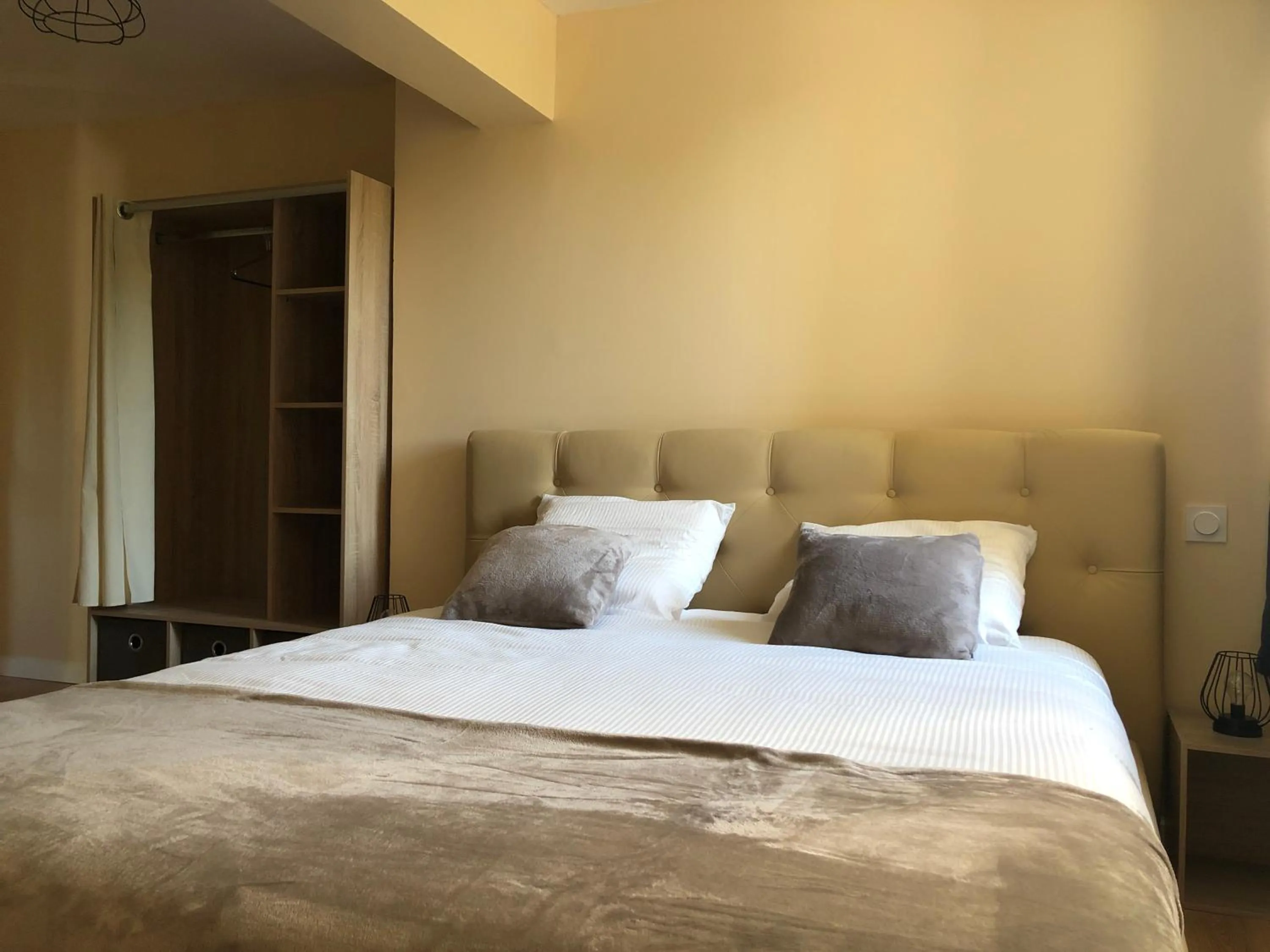 Bed in Le Nid du Franc