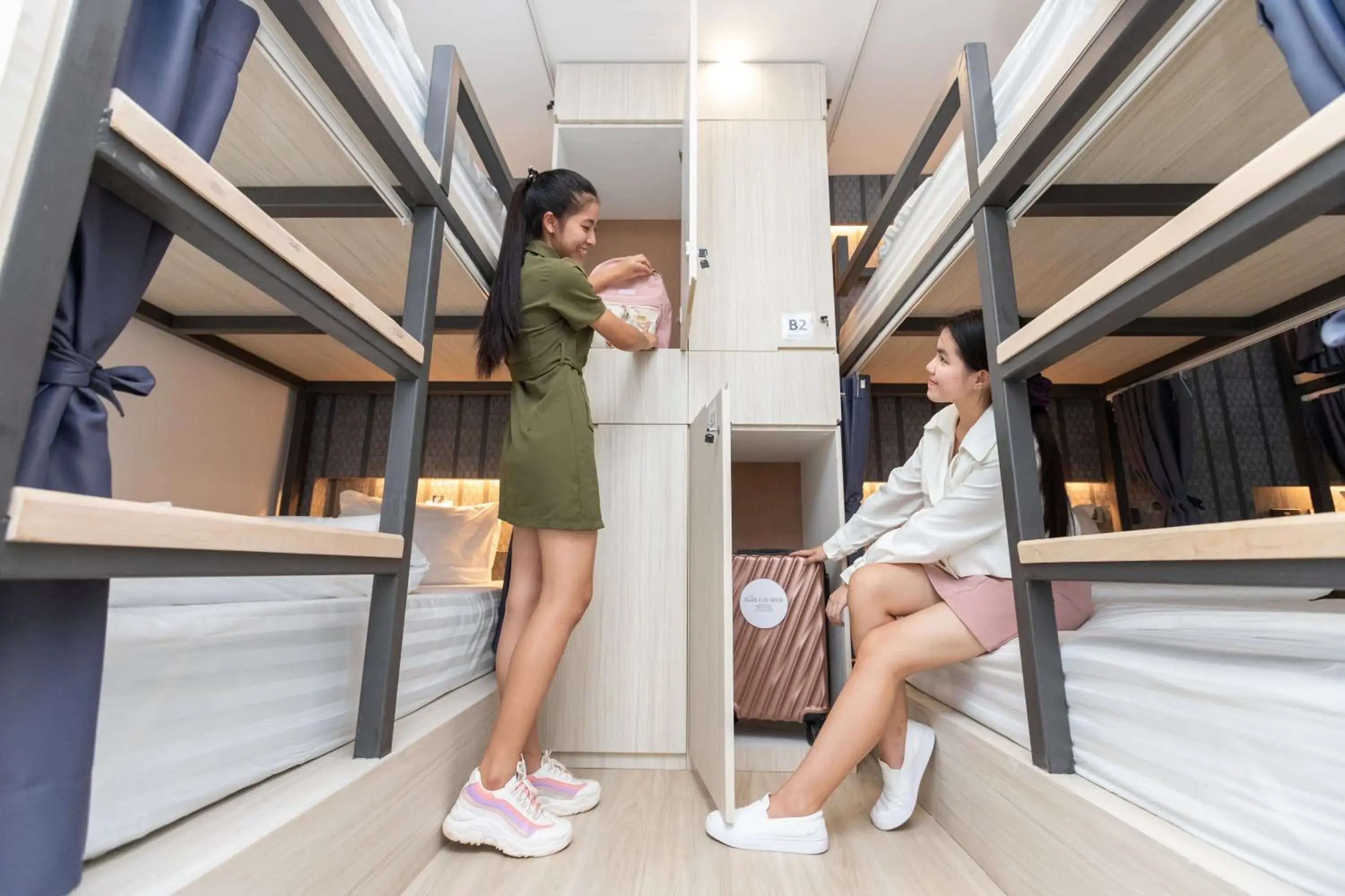 Bunk Bed in Male Dormitory Room in Baan Kun Mhor Hostel บ้านคุณหมอโฮสเทล Bunk Bed in Male Dormitory Room in Baan Kun Mhor Hostel บ้านคุณหมอโฮสเทล