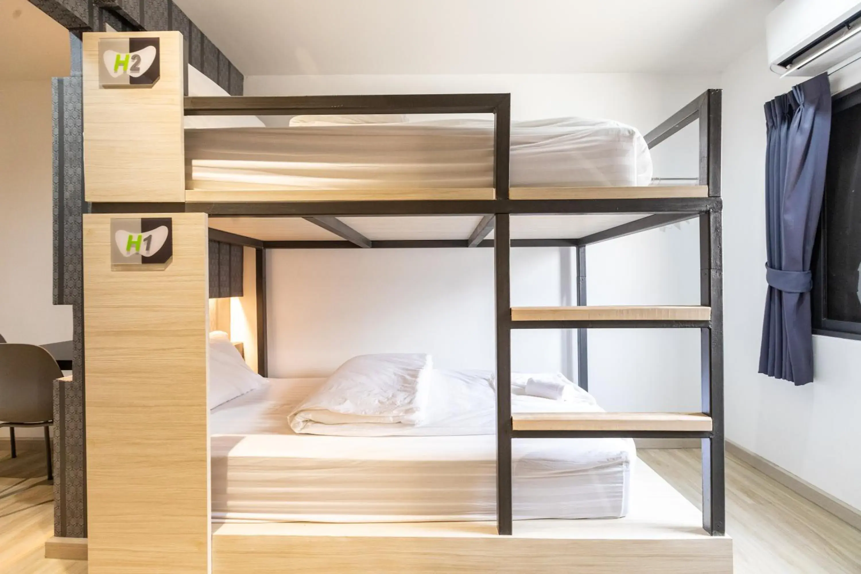 Private Room with Bunk Bed in Baan Kun Mhor Hostel บ้านคุณหมอโฮสเทล Private Room with Bunk Bed in Baan Kun Mhor Hostel บ้านคุณหมอโฮสเทล