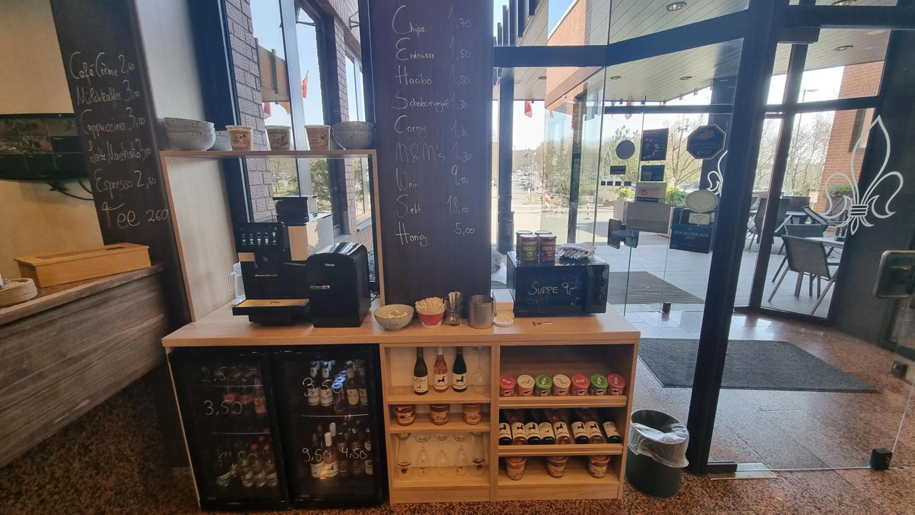 Restaurant/places to eat in Hotel Panorama Hamburg-Billstedt