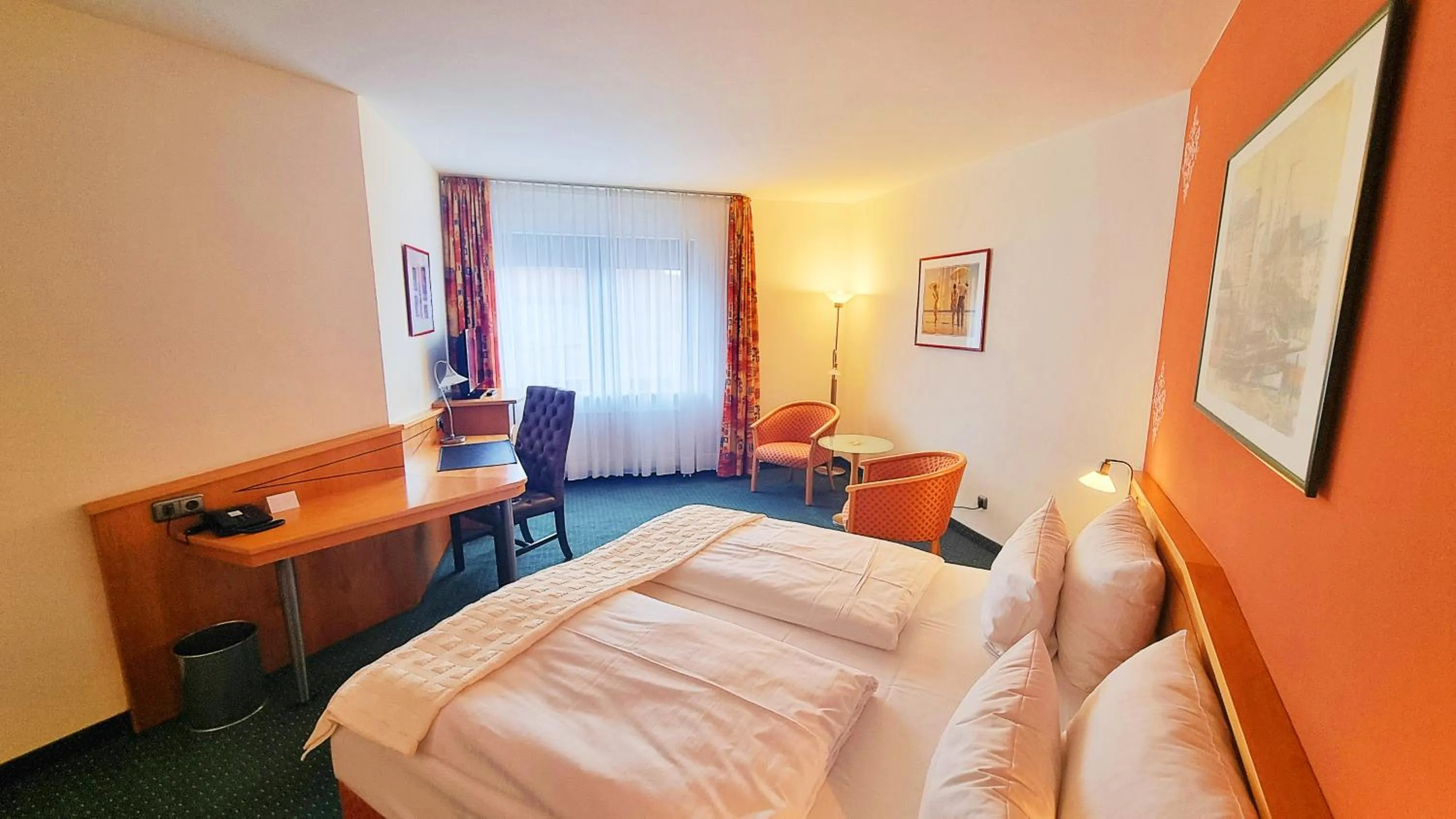 Photo of the whole room, Bed in Hotel Panorama Hamburg-Billstedt