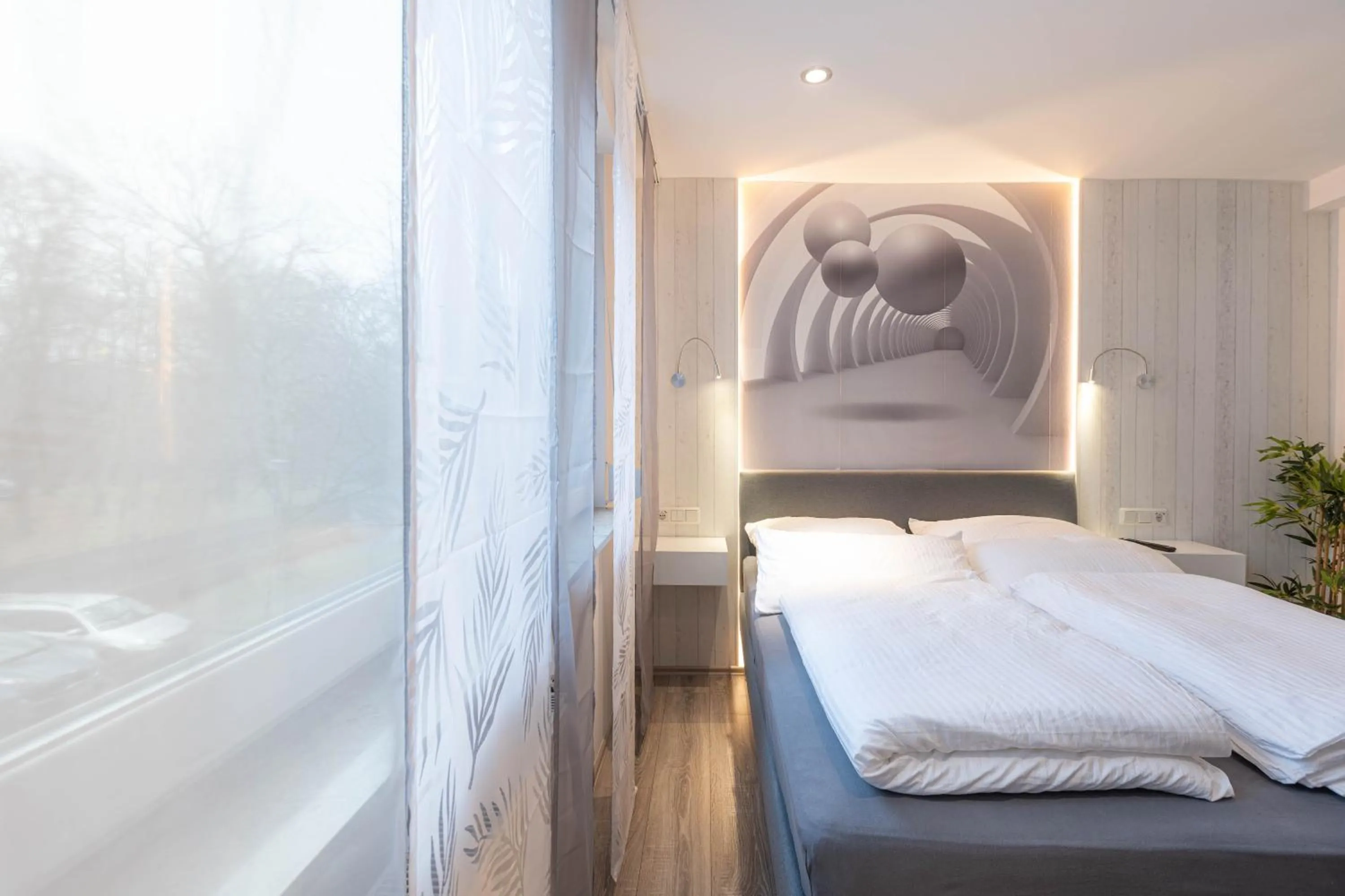 Other, Bed in Messe-Hotelzimmer-Einzimmerappartement