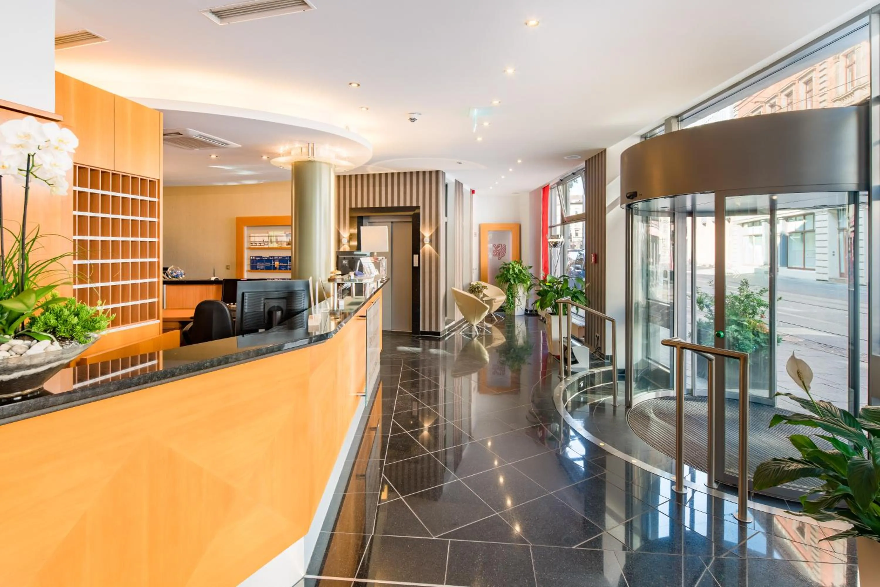 Lobby or reception in Best Western City Hotel Braunschweig