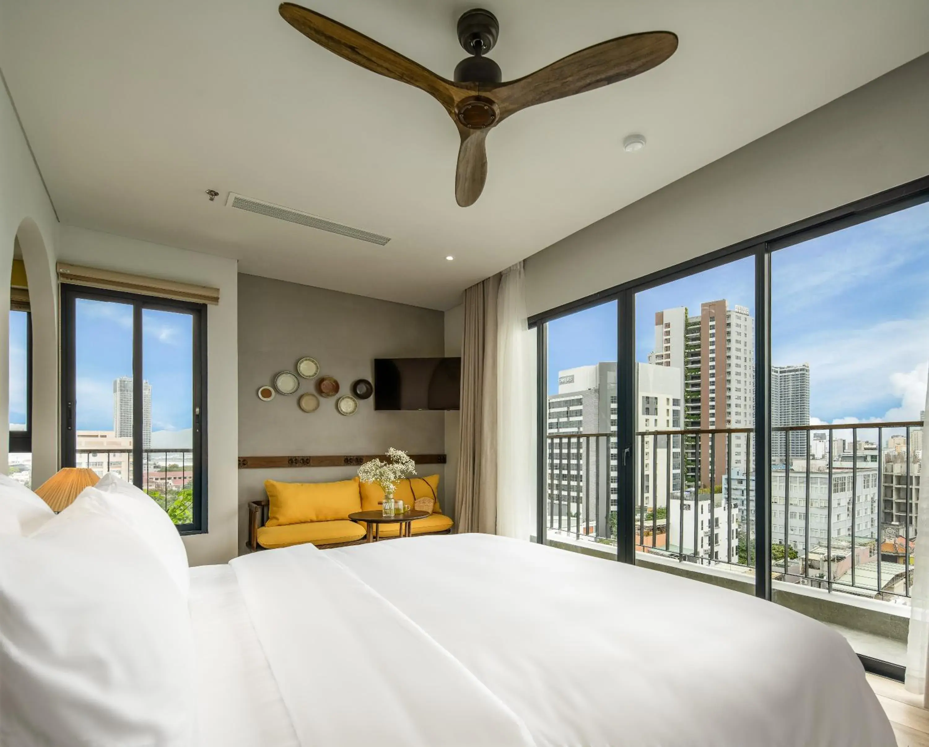 Studio with Balcony in Seahorse Tropical Da Nang Hotel by Haviland Studio with Balcony in Seahorse Tropical Da Nang Hotel by Haviland