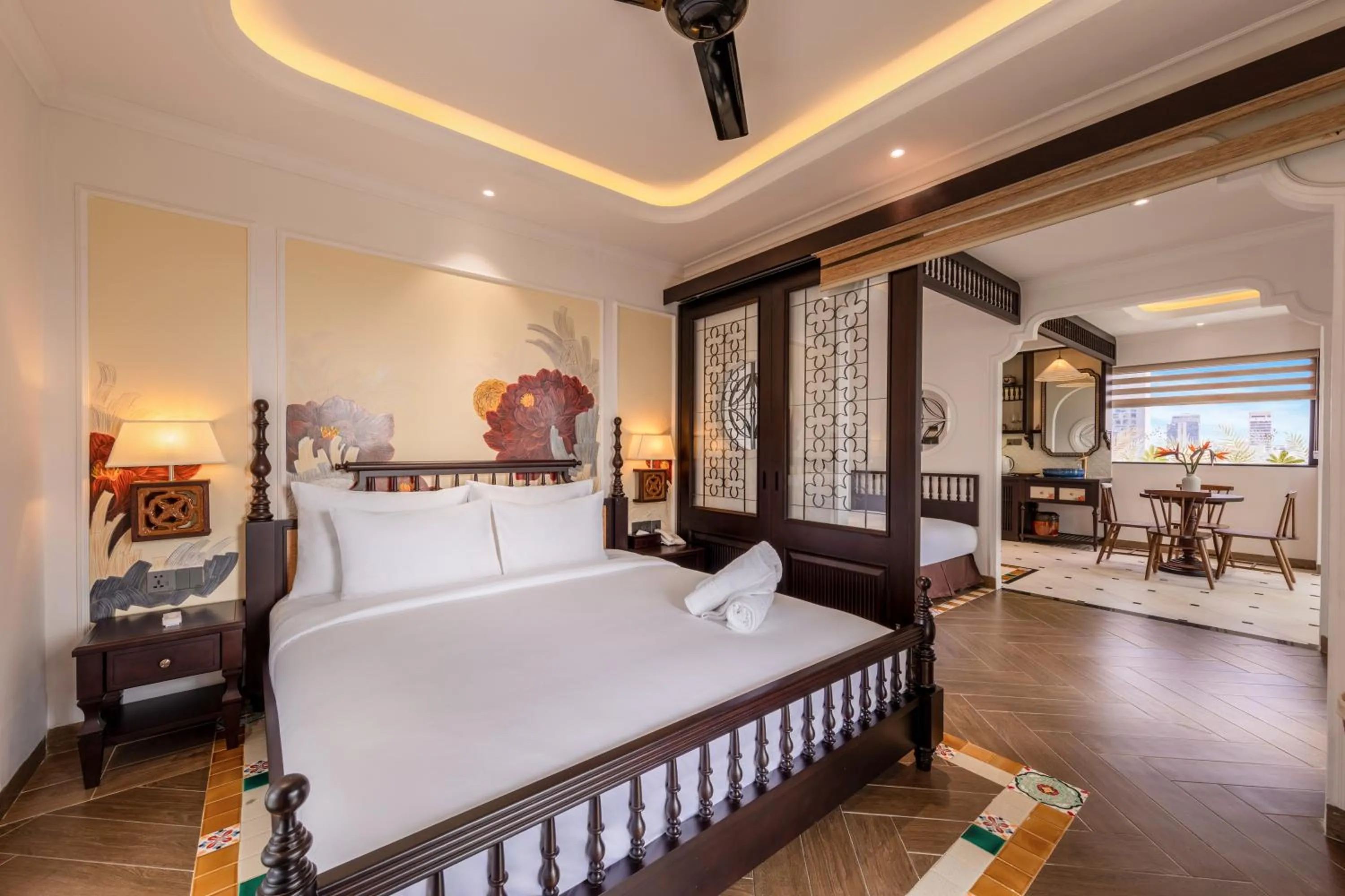 Photo of the whole room, Bed in Seahorse Tropical Da Nang Hotel by Haviland