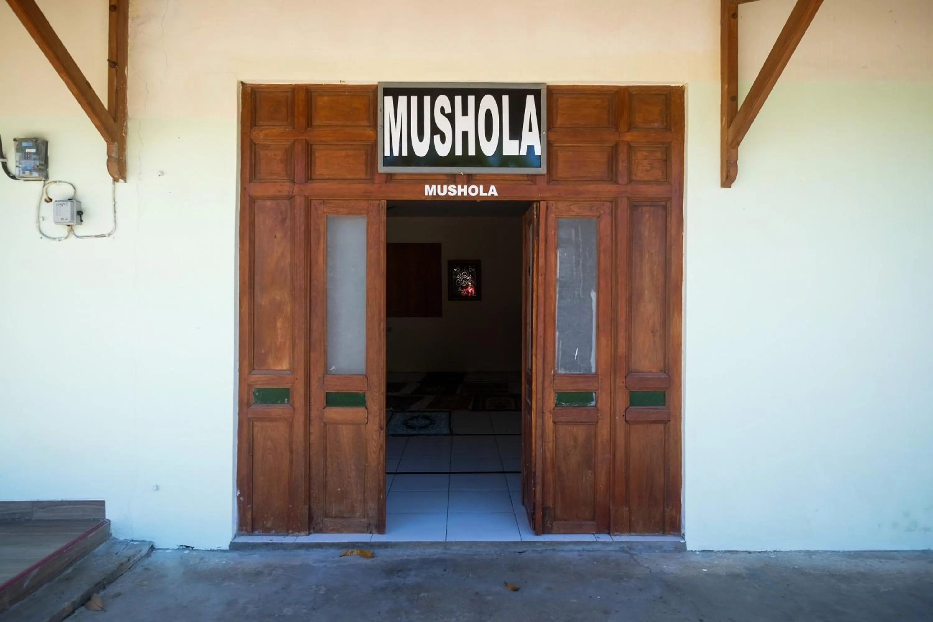 Property building in RedDoorz Syariah near Alun Alun Wonosari