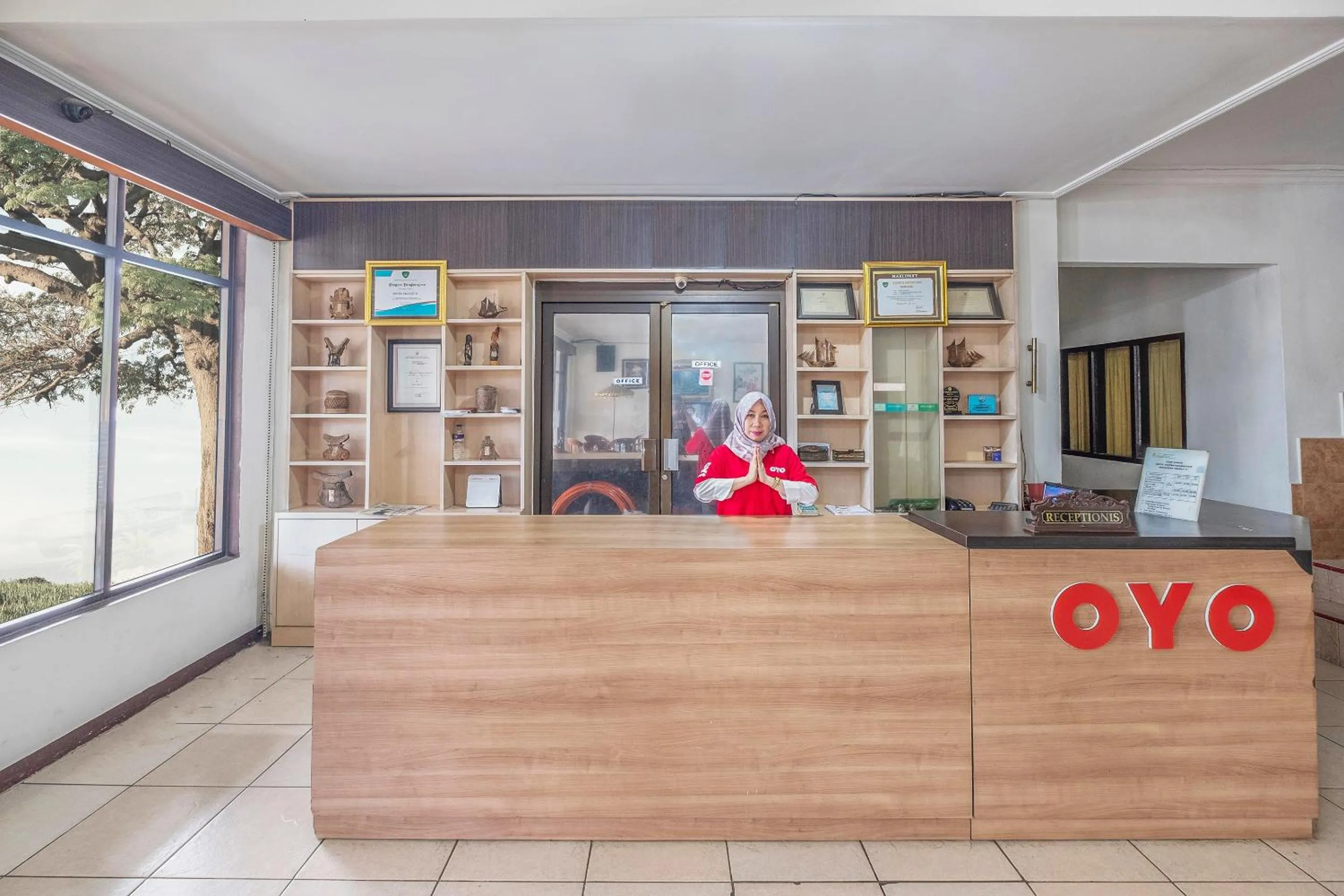 Lobby or reception in Hotel O Transit 2