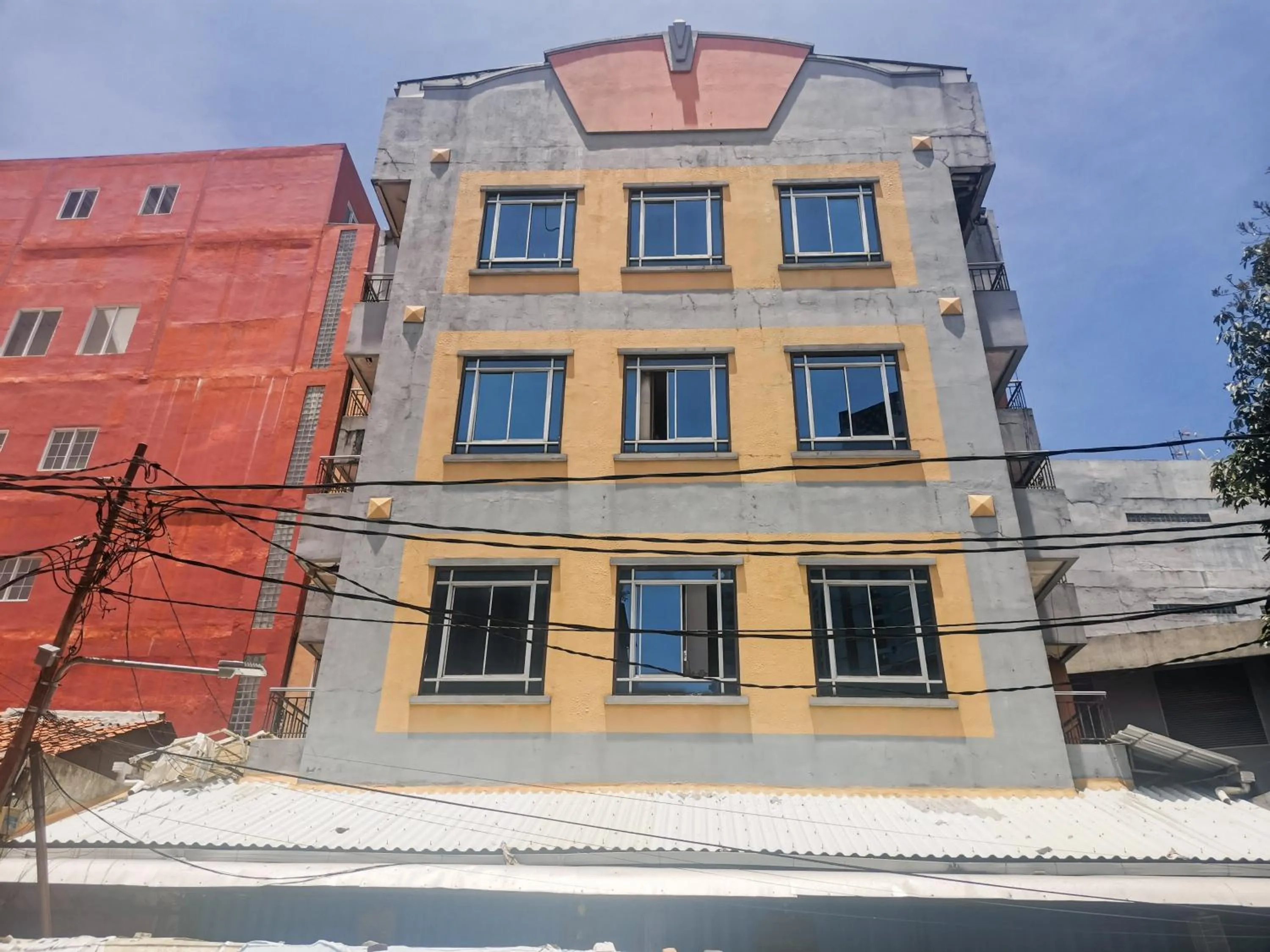 Property building in Kartini Residence RedPartner