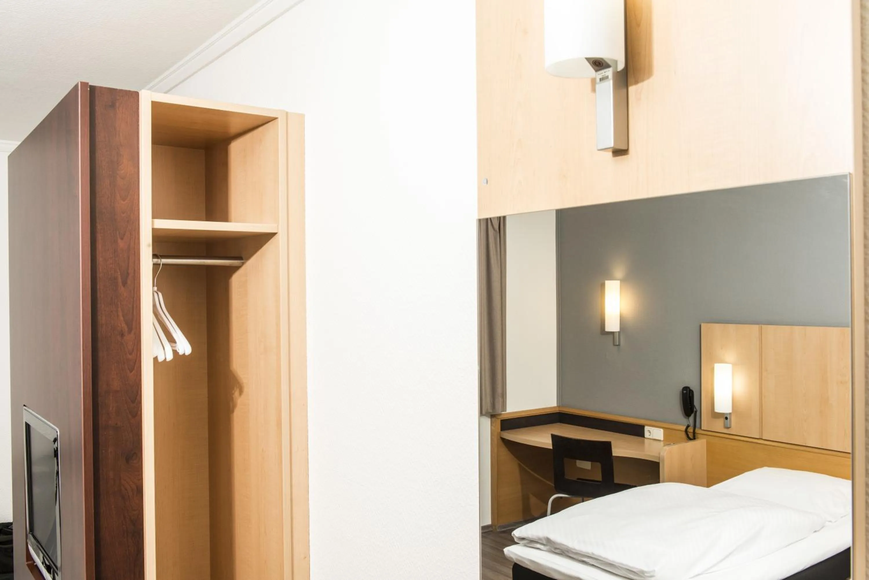 Decorative detail, Bed in Good Morning Erfurt