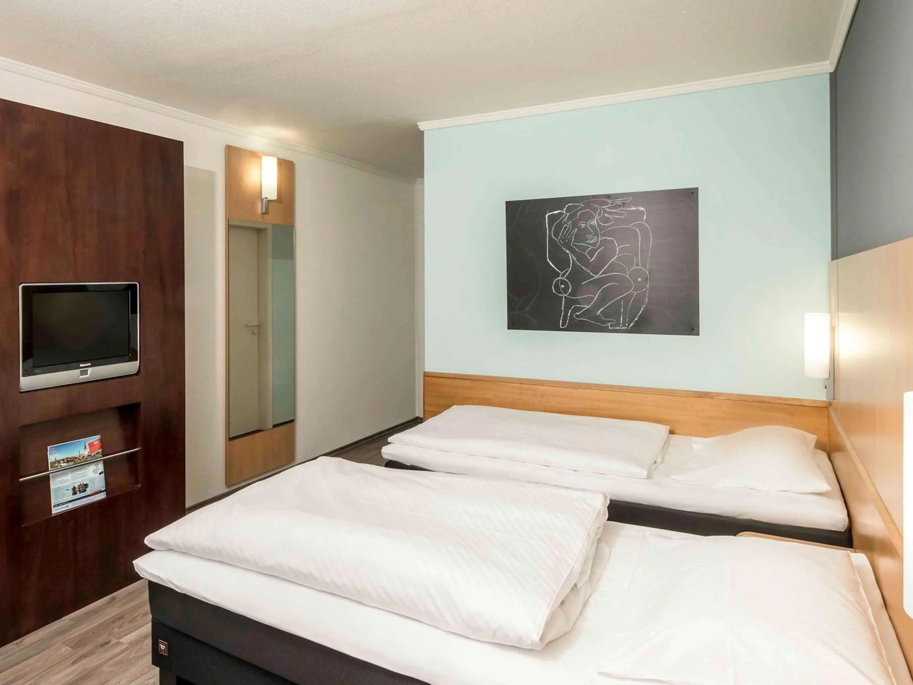 Photo of the whole room, Bed in Good Morning Erfurt