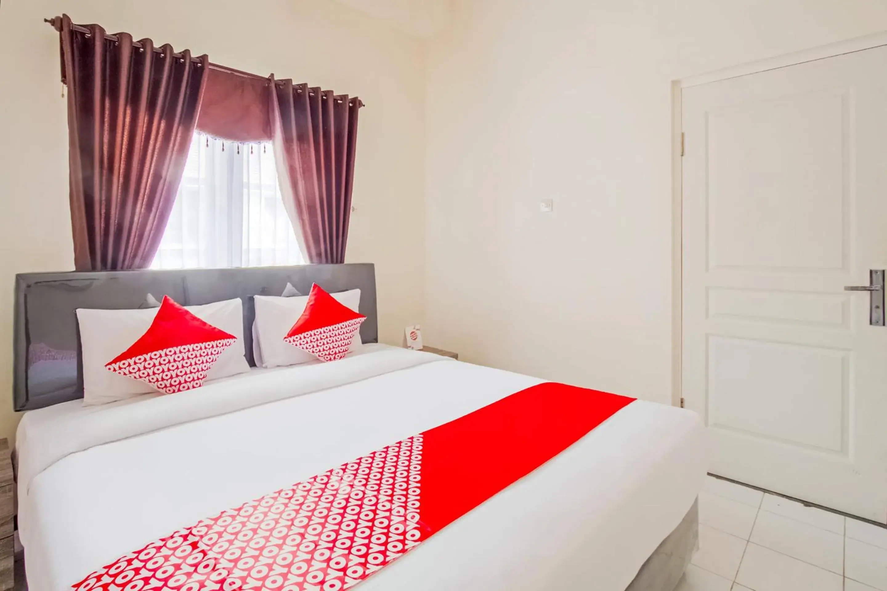 Deluxe Double Room in Hotel O D'soetta Deluxe Double Room in Hotel O D'soetta