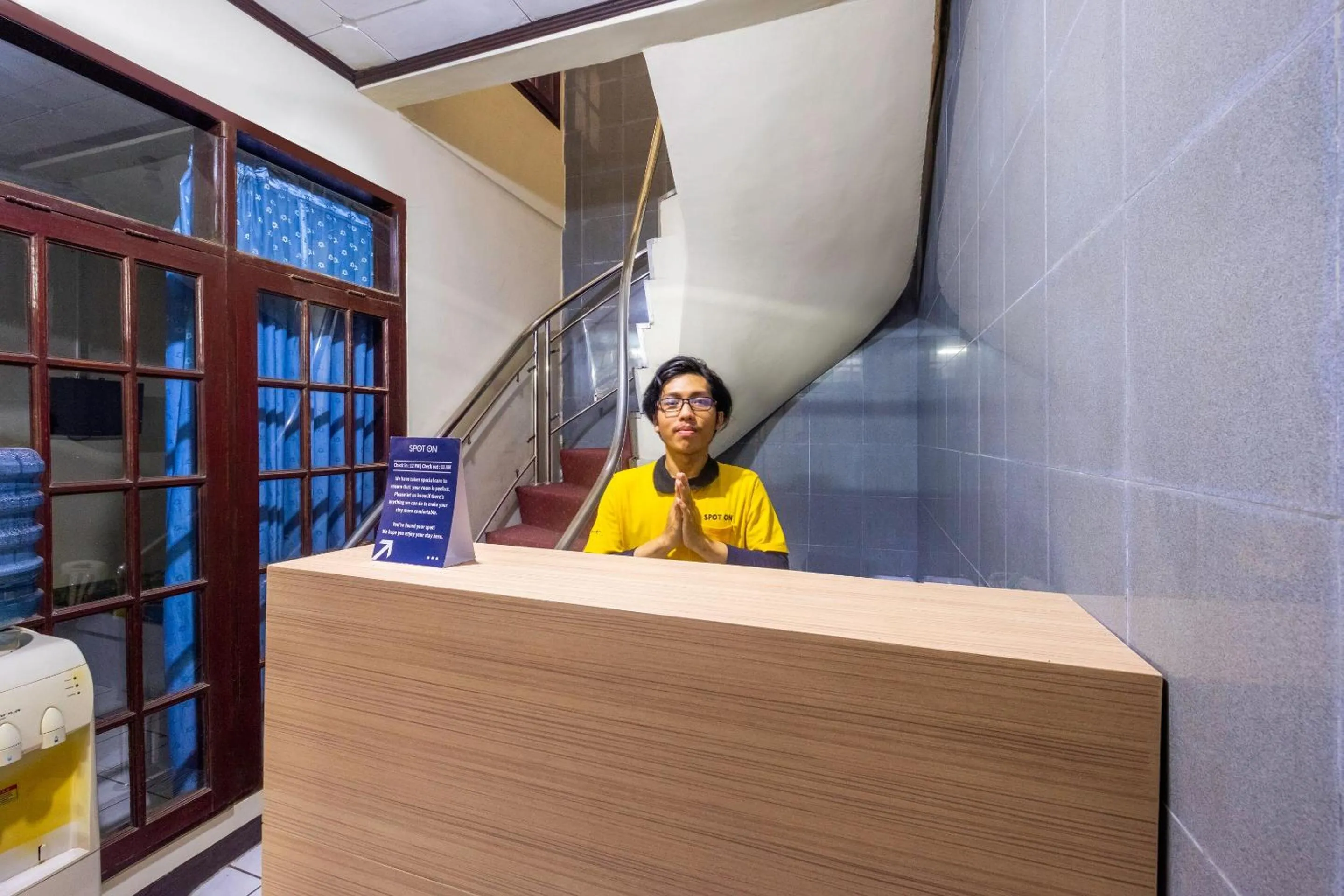 Lobby or reception in Super OYO 2672 Bee M Syariah