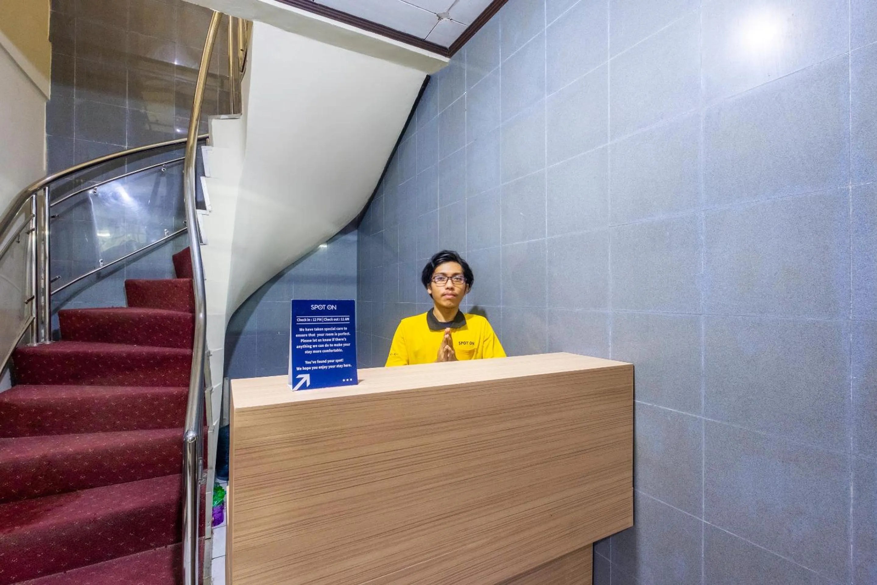 Lobby or reception in Super OYO 2672 Bee M Syariah