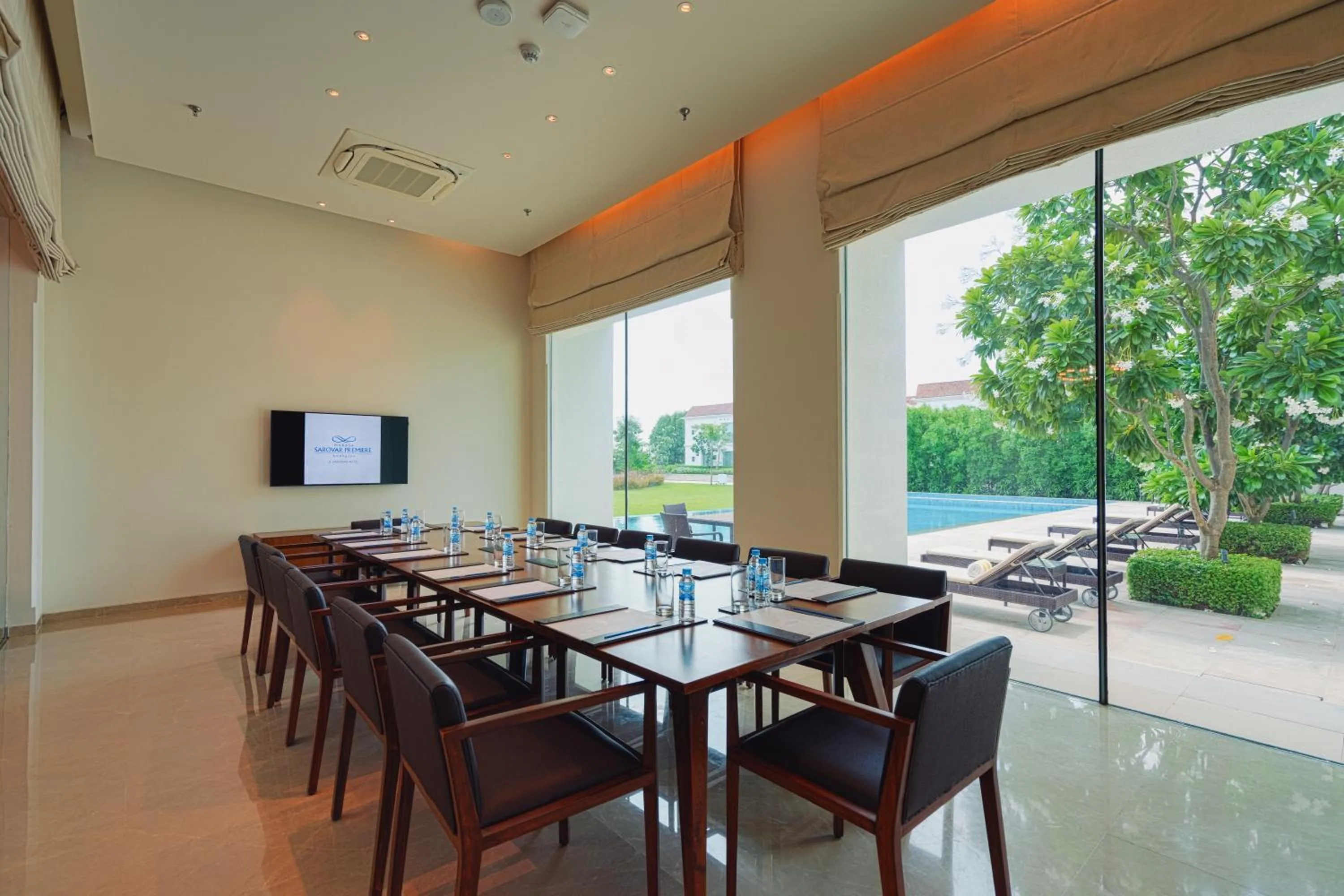 Seating area in Marasa Sarovar Premiere, Bodhgaya