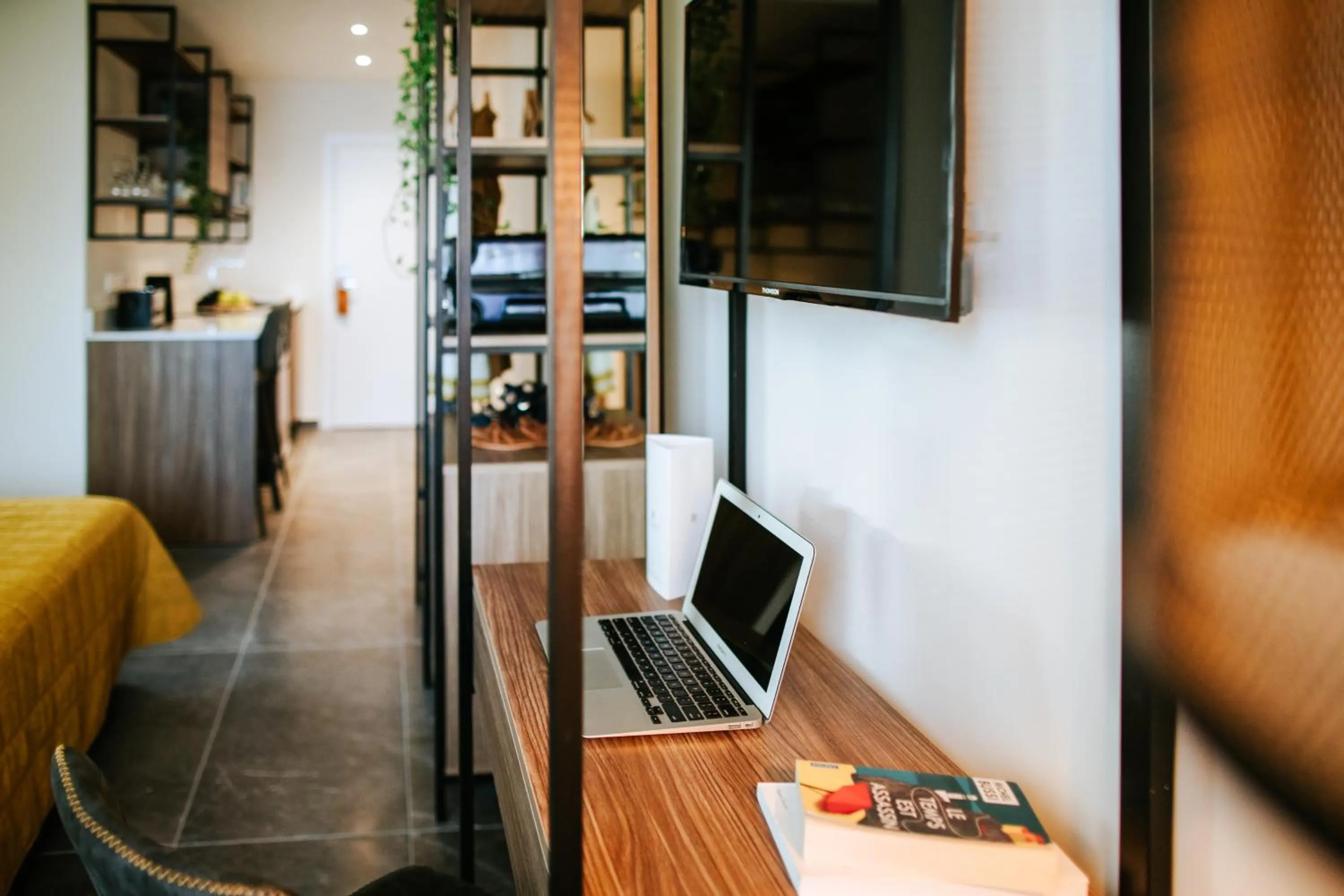 Bedroom in Cosmo Napa Boutique Hotel
