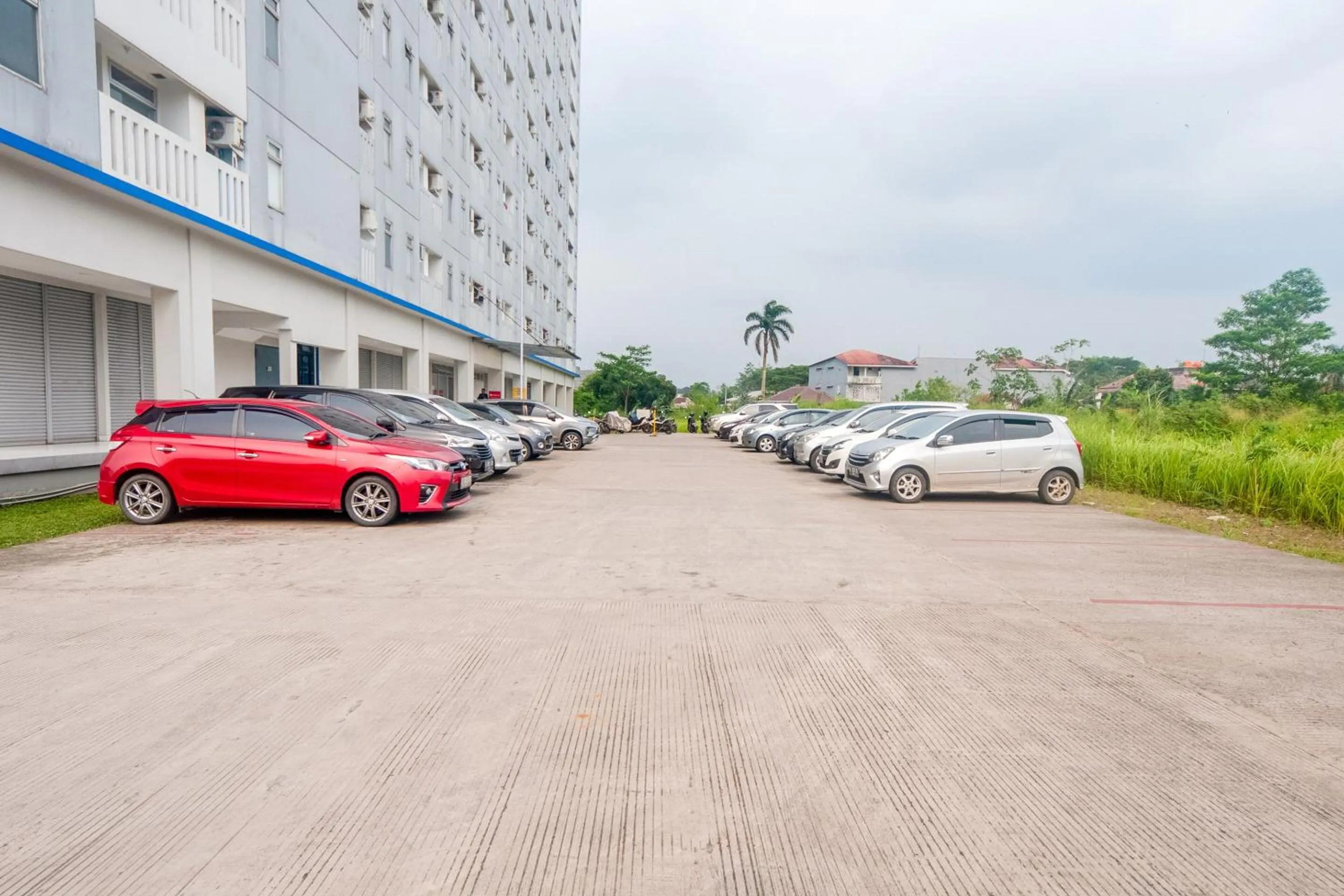 Facade/entrance in OYO Life 2837 Apartment Dramaga Tower