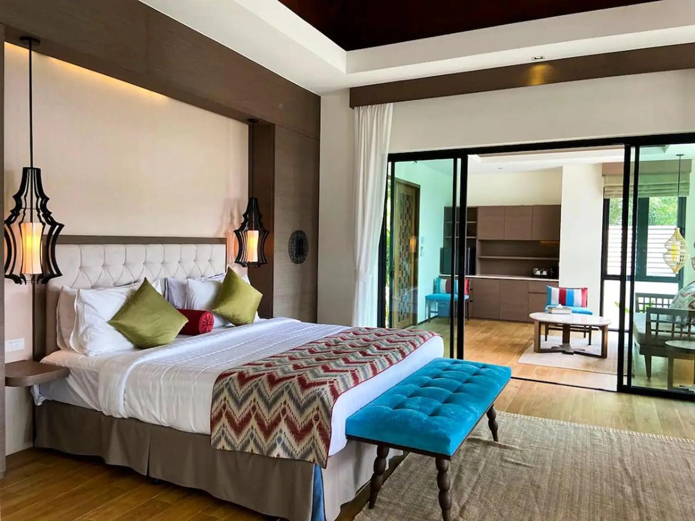 Photo of the whole room, Bed in Silla Villa Kata Beach